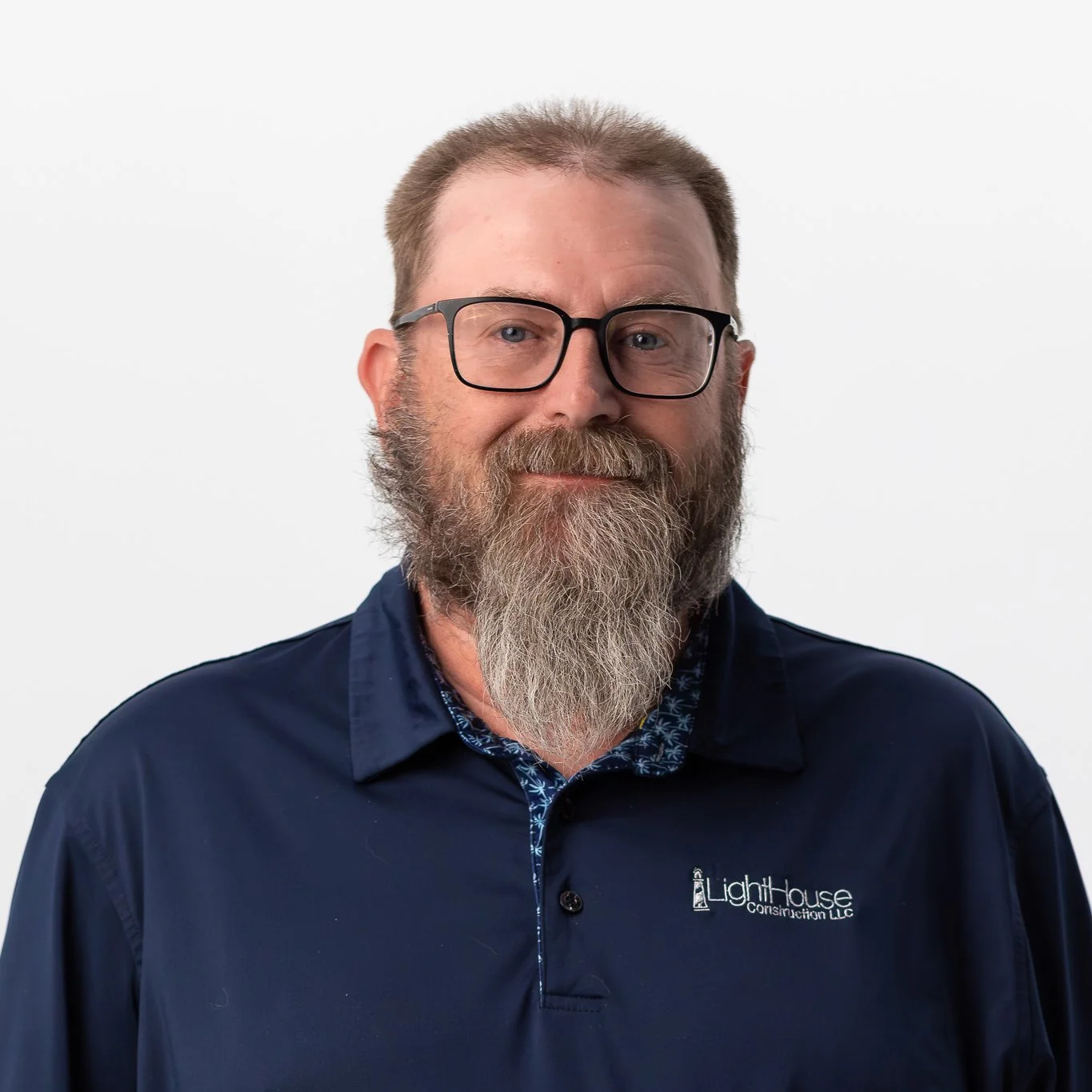 Generic gray user profile icon with a circular shape and a simplified silhouette of a person.