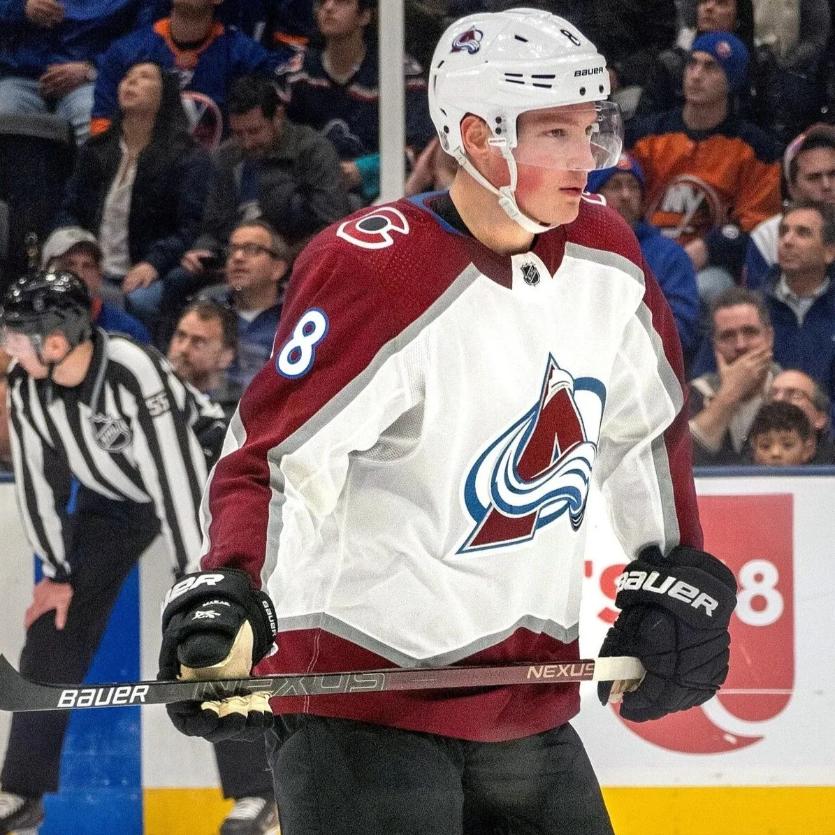 Binnington Lifts Team Canada To A Shutout Victory Against Czechia 