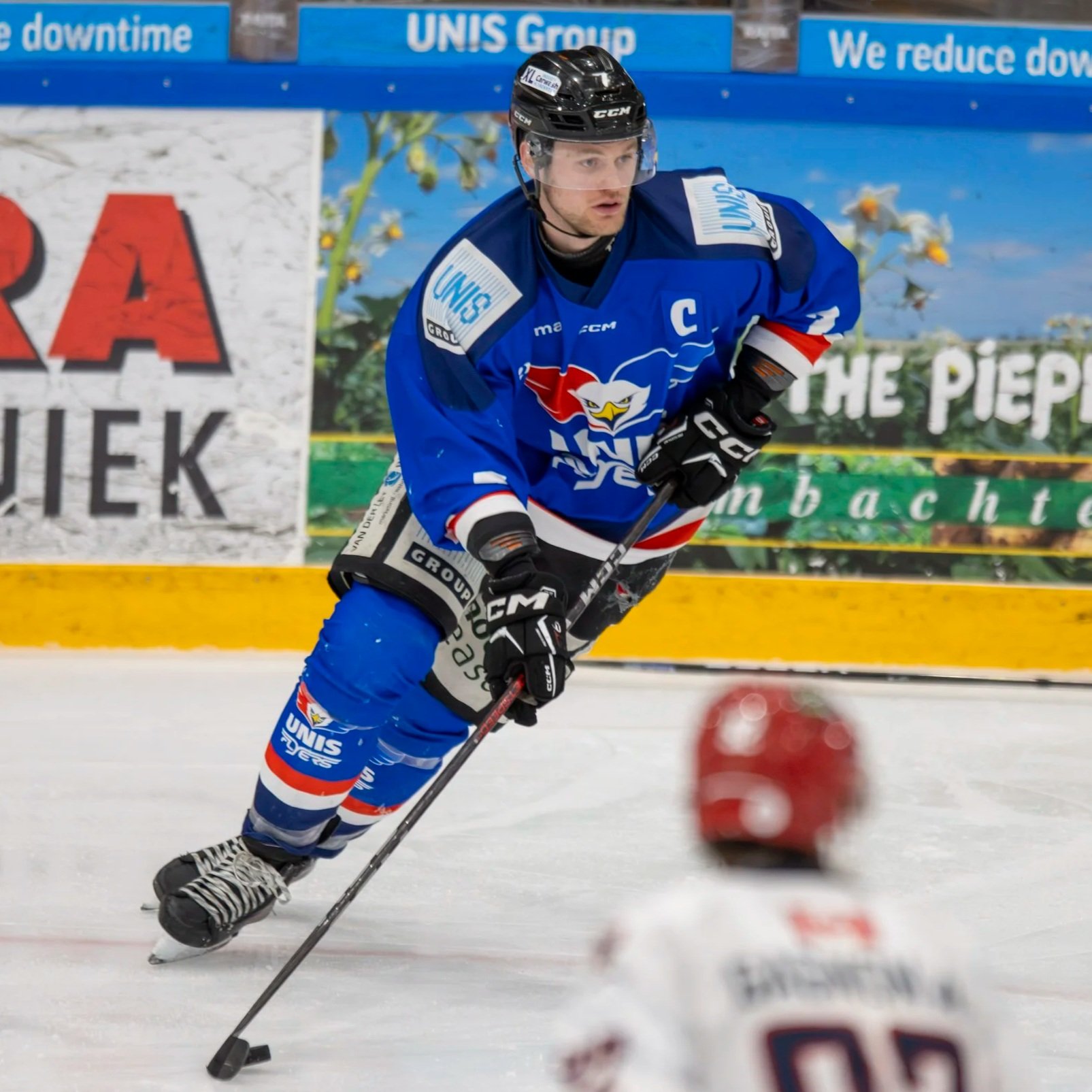 Flyers Rally Past Bulldogs 2–1 Behind Nordemann’s Power-Play Winner 