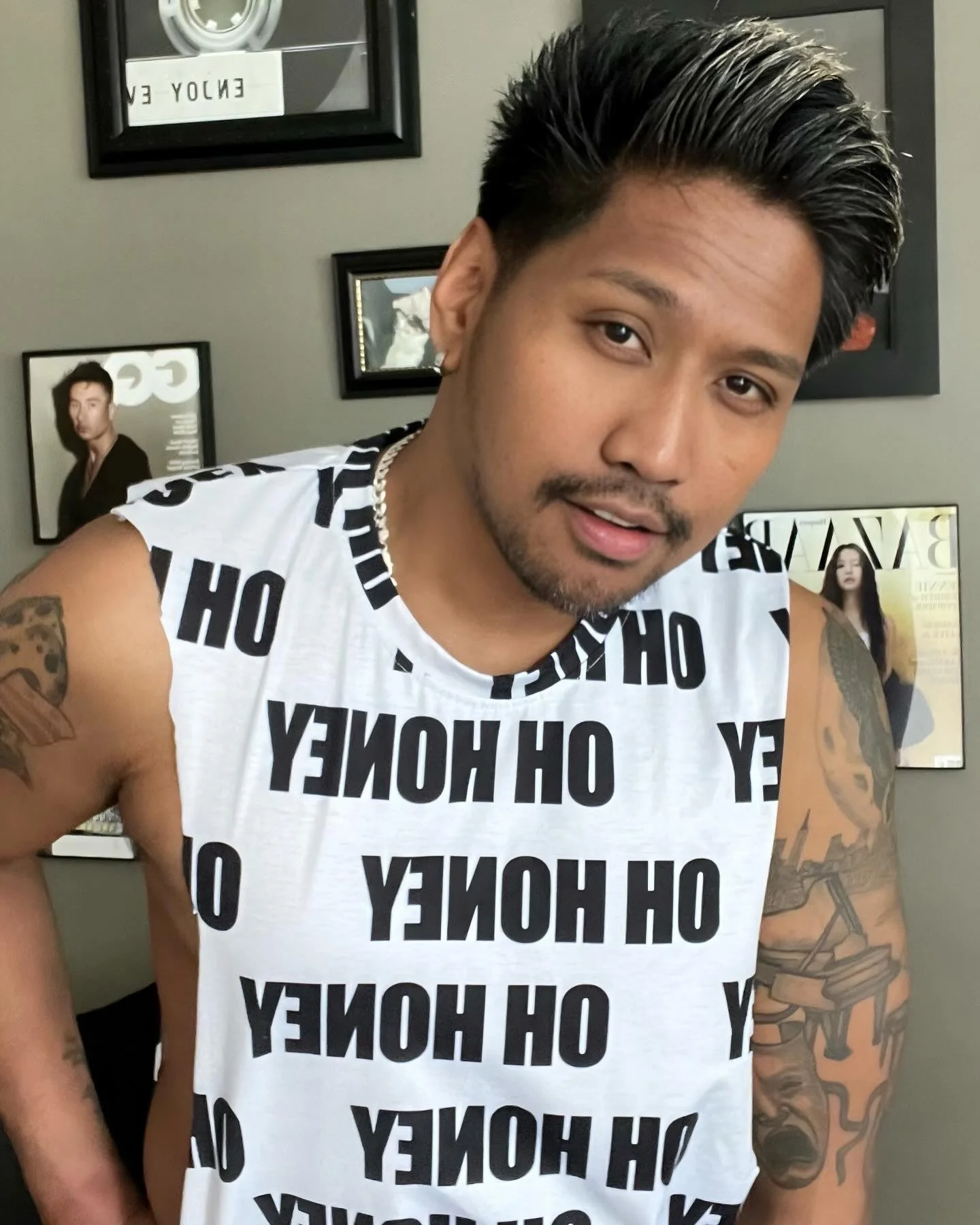 Editorial style portrait of Xander Duff showcasing his creative and fashion forward side. As a digital strategist, actor, and entrepreneur, Xander Duff blends creativity, branding, and media across his projects and personal platform at xanderduff.com