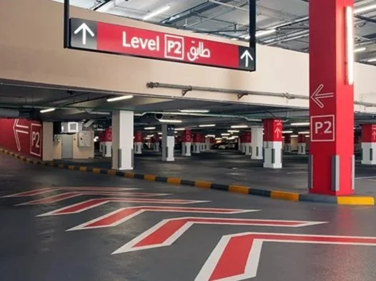 G_DubaiMallParking_02.jpg