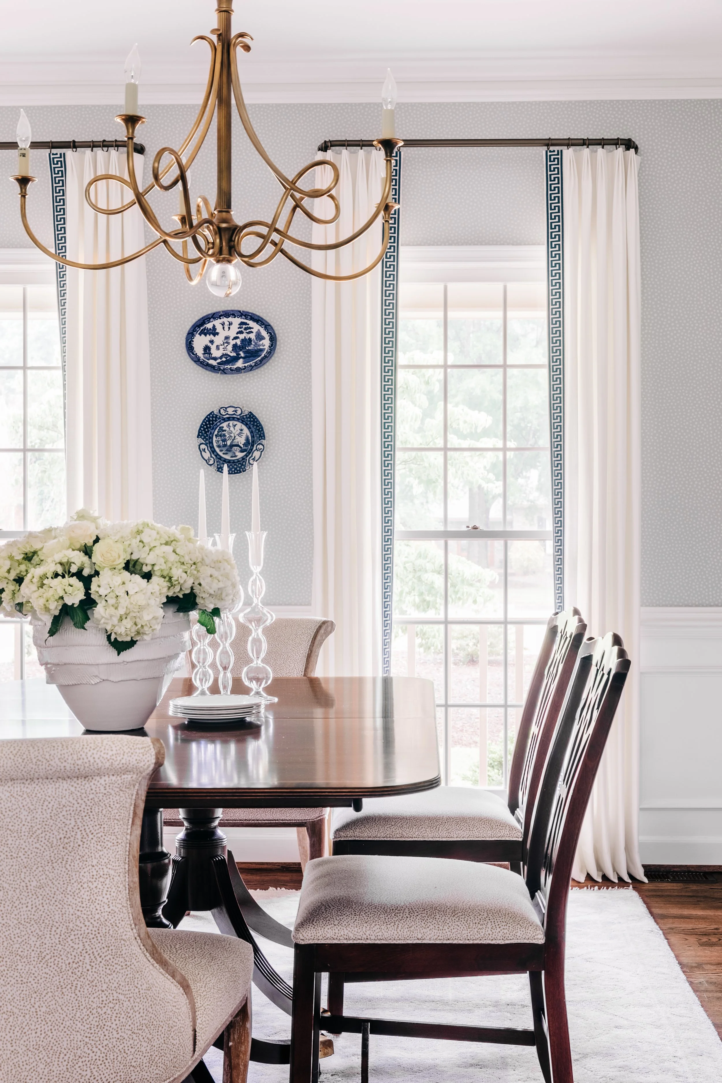 DINING ROOMS