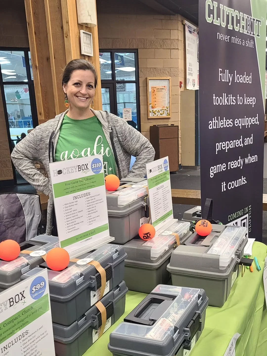 We have special vendor event pricing at hockey rinks!  Don't miss out on these deals! 
Today we had fun at the Fall Festival @xicenter in NC!! 🍁🍂
#vendoreventspecials #hockeyrinks #💚rinklife #savemoney #hockeygear