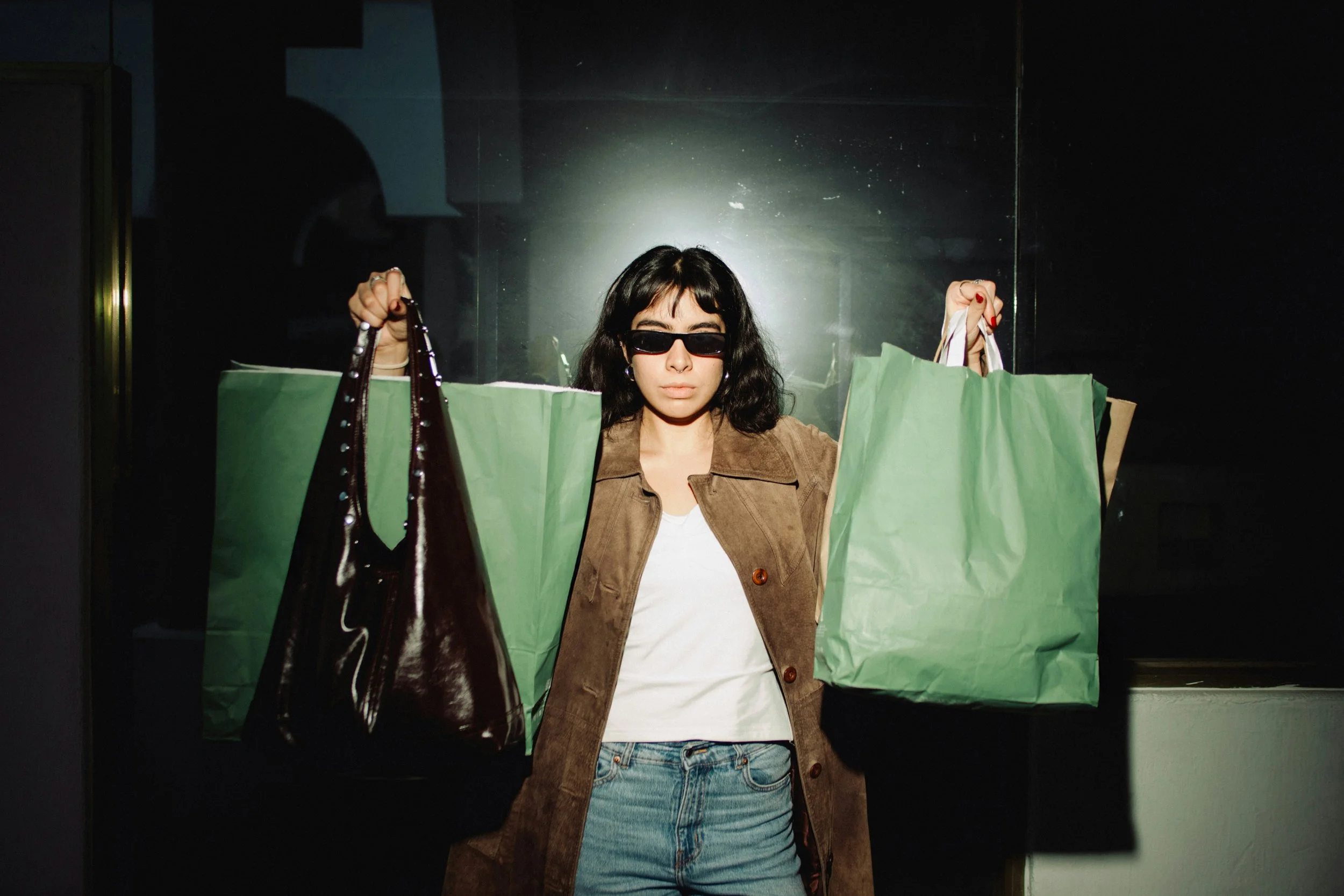 5 Signs You Need a Personal Shopper (It's Not Just for Rich People)