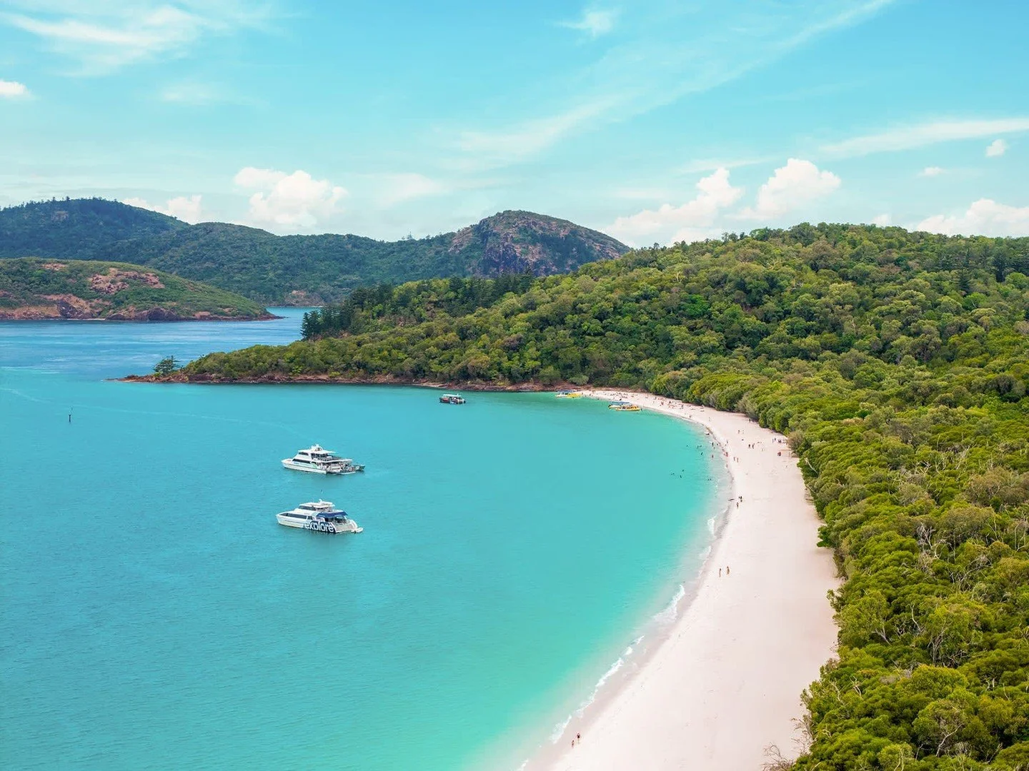 The views at Whitsunday Islands never disappoint. 
Put this Silversea destination on your travel wish list!

#acahomebasedagencynetwork