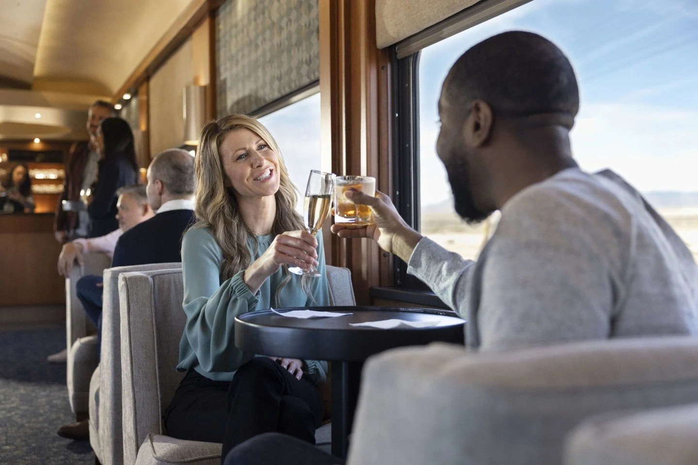 Great journeys deserve great meals. 😌✨

Onboard Canyon Spirit, you&rsquo;ll enjoy delicious, freshly prepared food and beverages served right at your seat &mdash; whether you&rsquo;re sipping coffee with mountain views or toasting a day of adventure