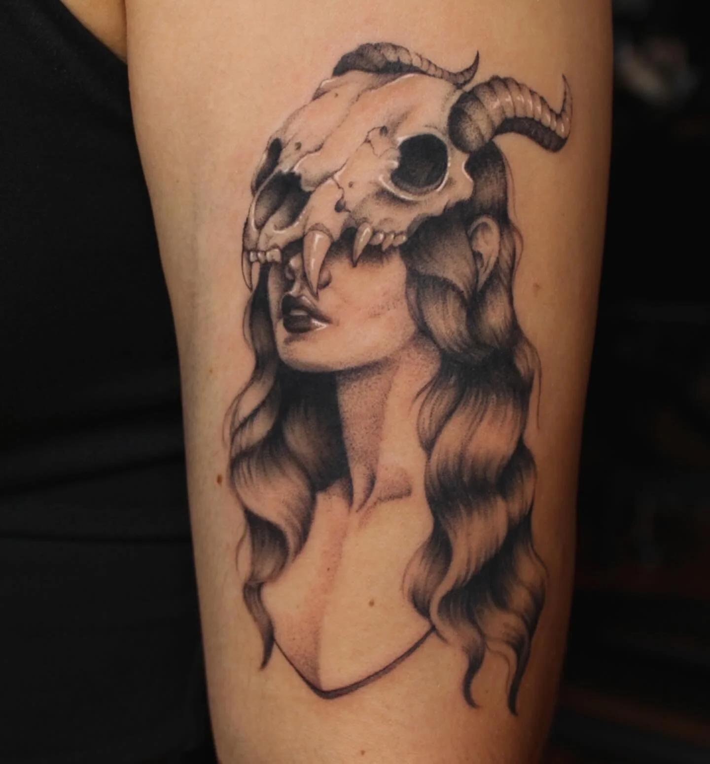 9 / 10 /25
&bull;
Super fun one for @laneexolsen !! Message me for any of your portrait needs!! 
&bull;
&bull;
#tattoo #tattooartist #omaha #omahatattoo #omahatattooartist #nebraska #nebraskatattoo #nebraskatattooartist #femaleartist