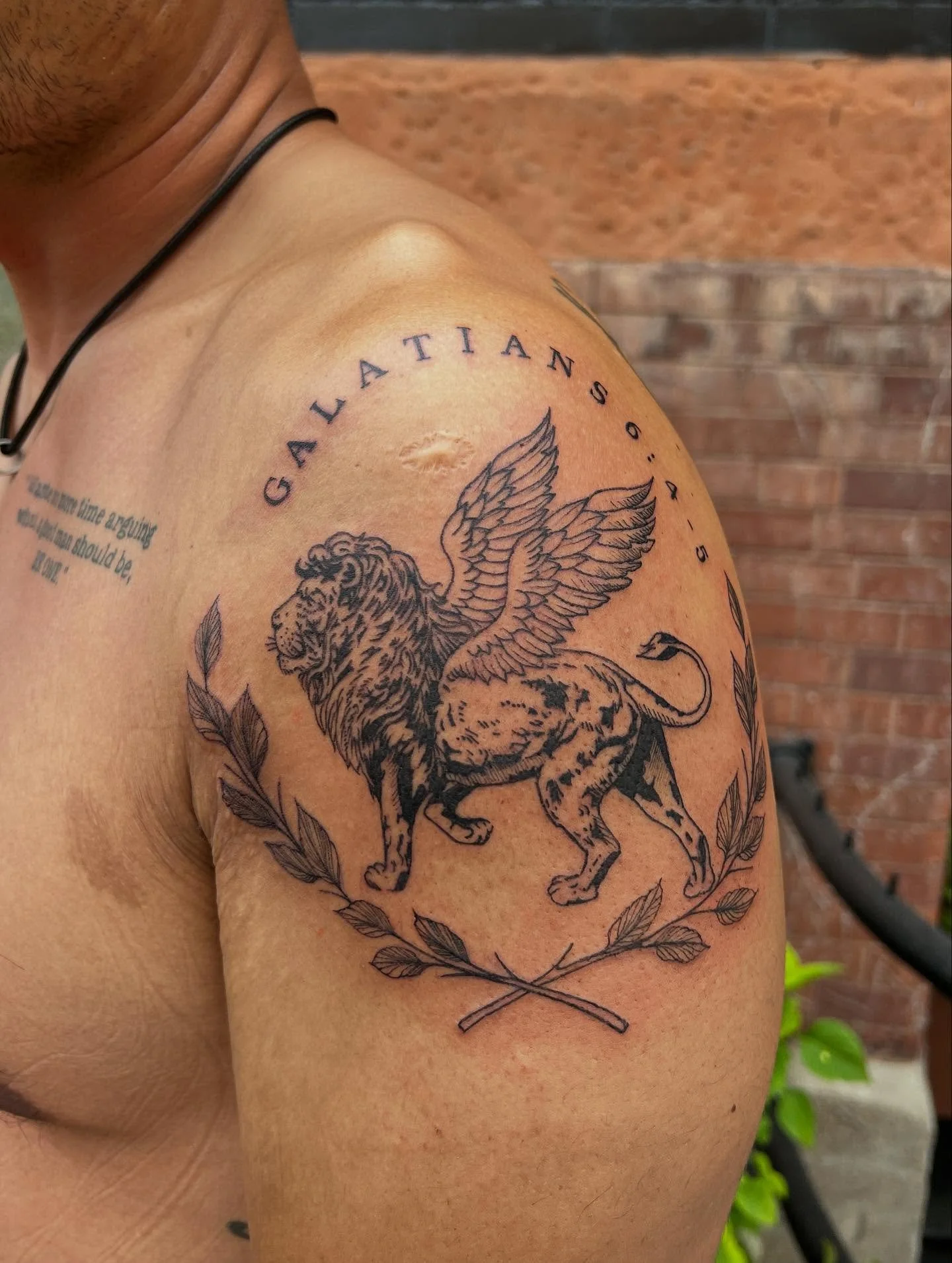 A cool deltoid griffin I got to do recently. Thanks PJ!
