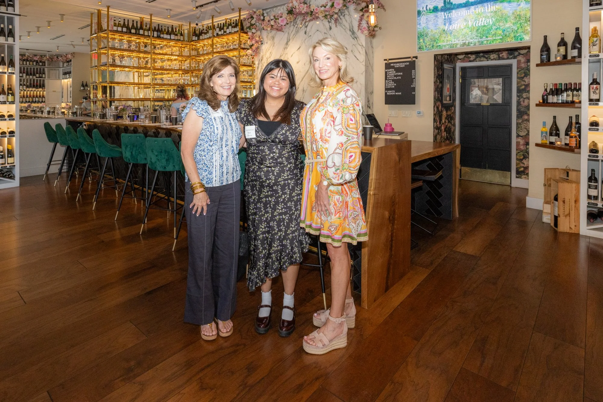 15-SchoolwithNeighborhoodVintner-007.jpg