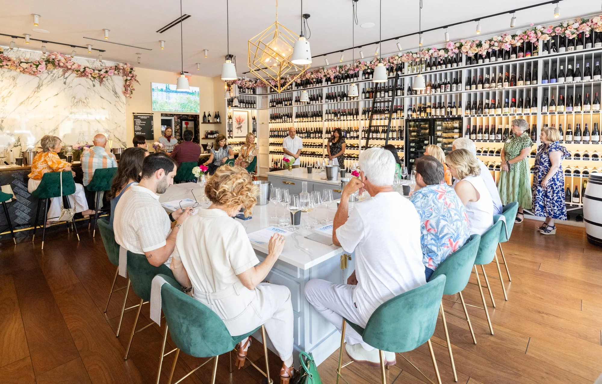 15-SchoolwithNeighborhoodVintner-022.jpg