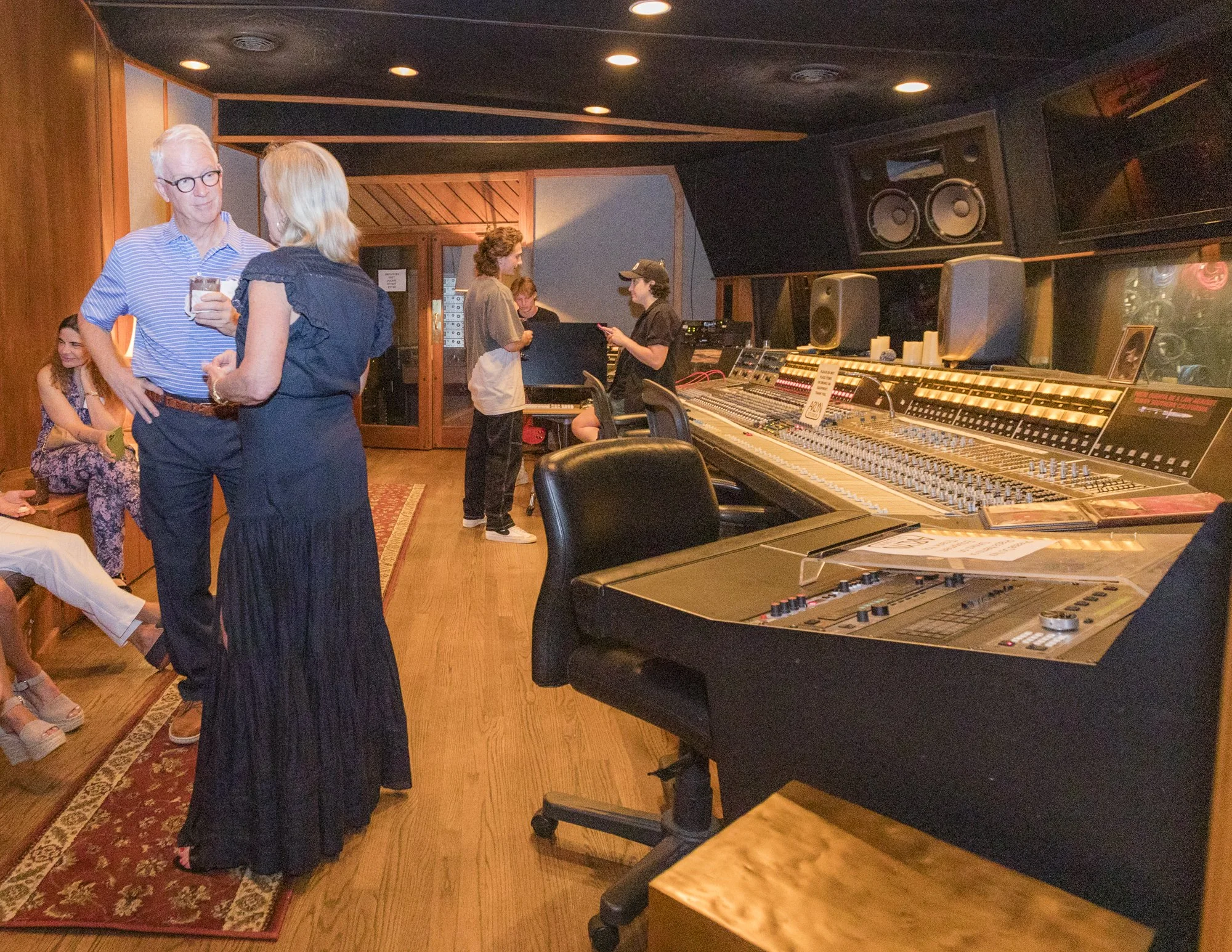 17-ArlynStudios-042.jpg