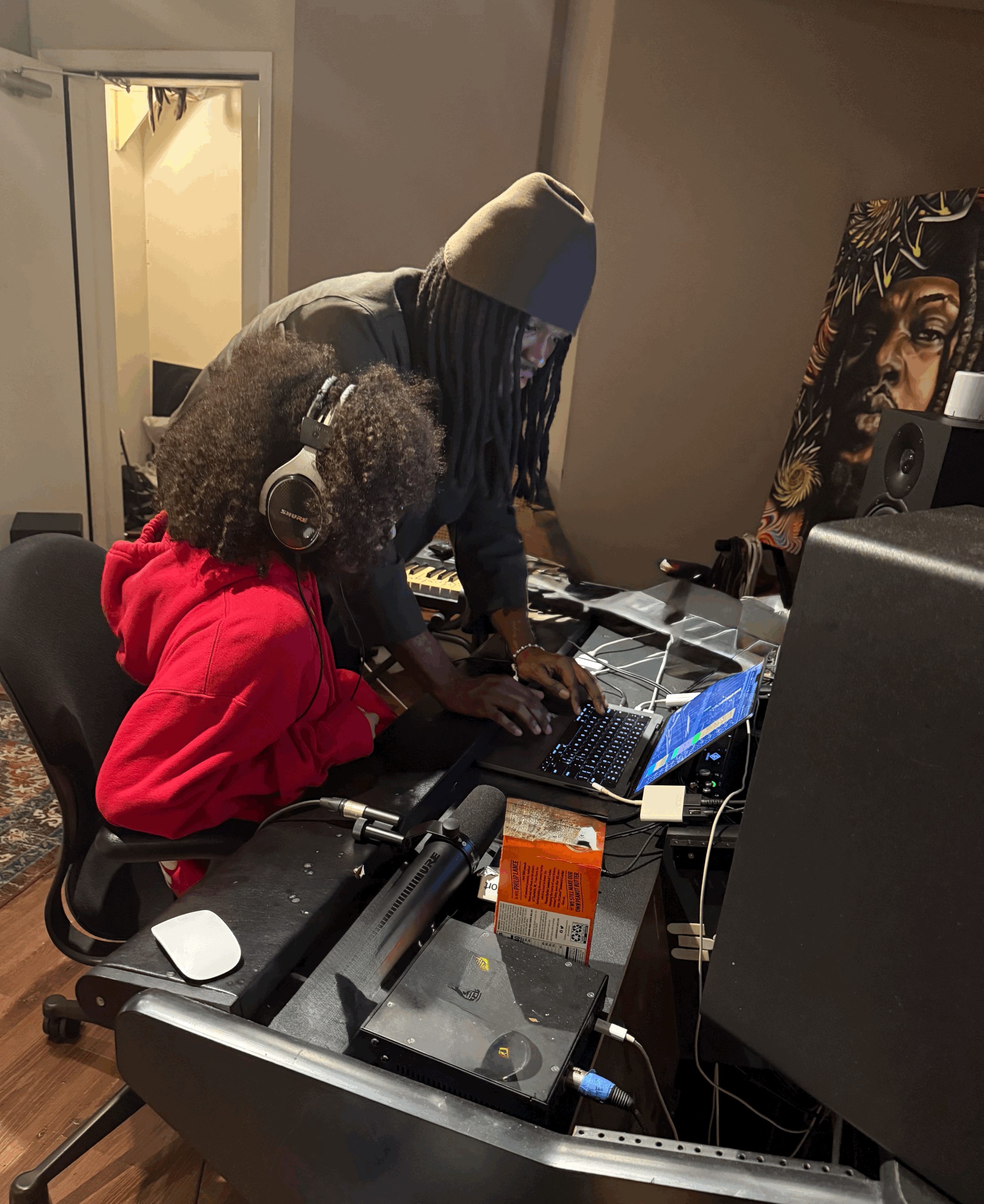 Senite on Saba’s C0FFEE!