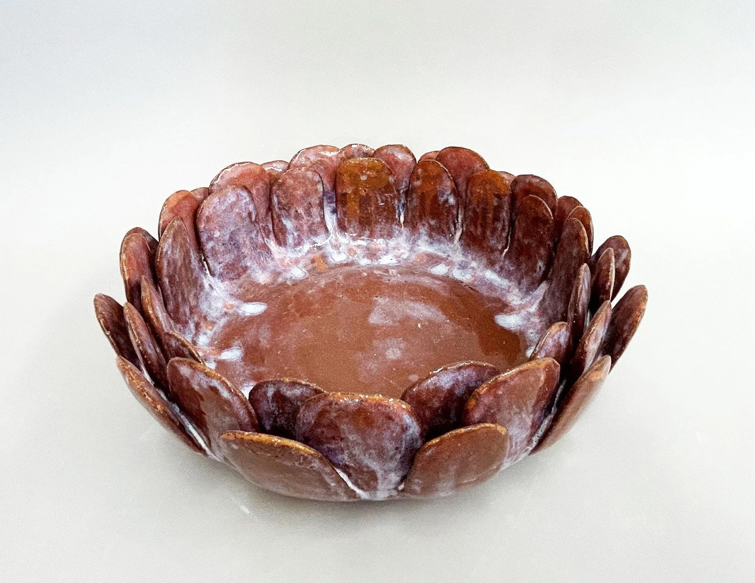  Purple Pink, 2024  Glazed ceramic  10 × 31 × 31 cm 