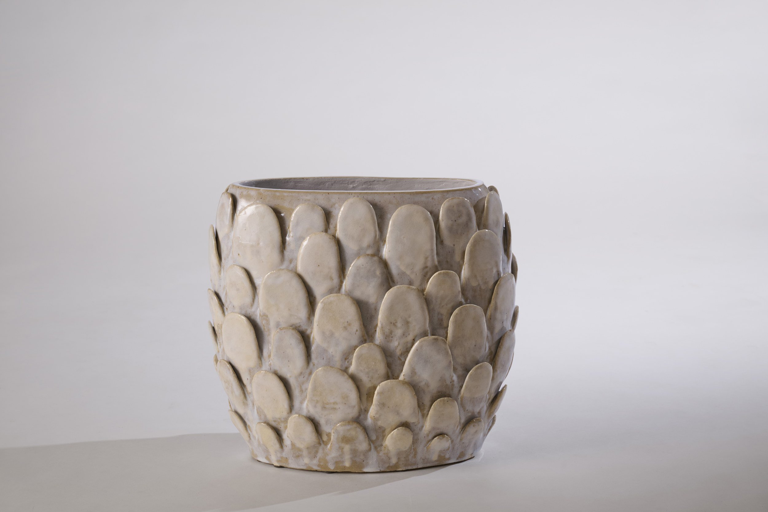  Whites, 2024  31 × 34 × 16 cm 