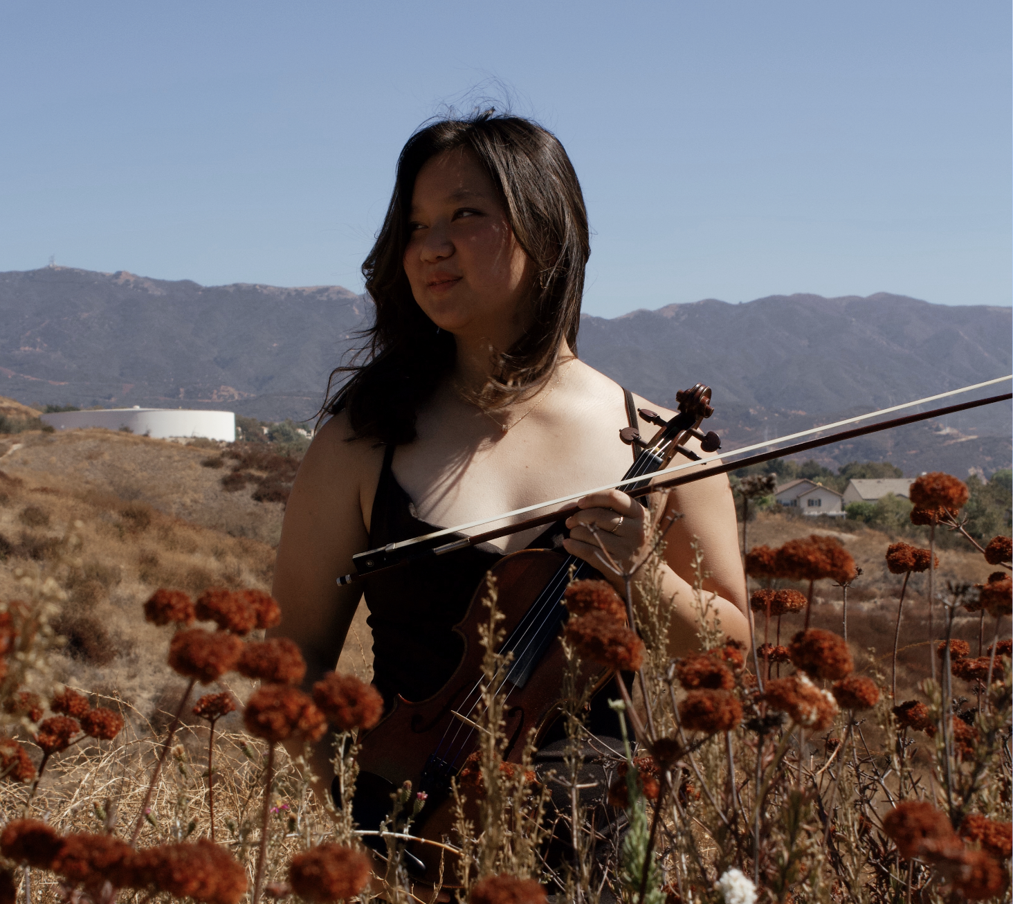 NAOMI J.  🎻 Violin, Piano