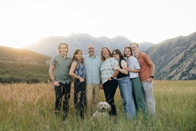 Imagine getting these in your in box and getting to hang them on the wall?! It could be your family this summer! Fun fact, I met Denice (the Mom) in a women&rsquo;s only ski class about 10 years ago!