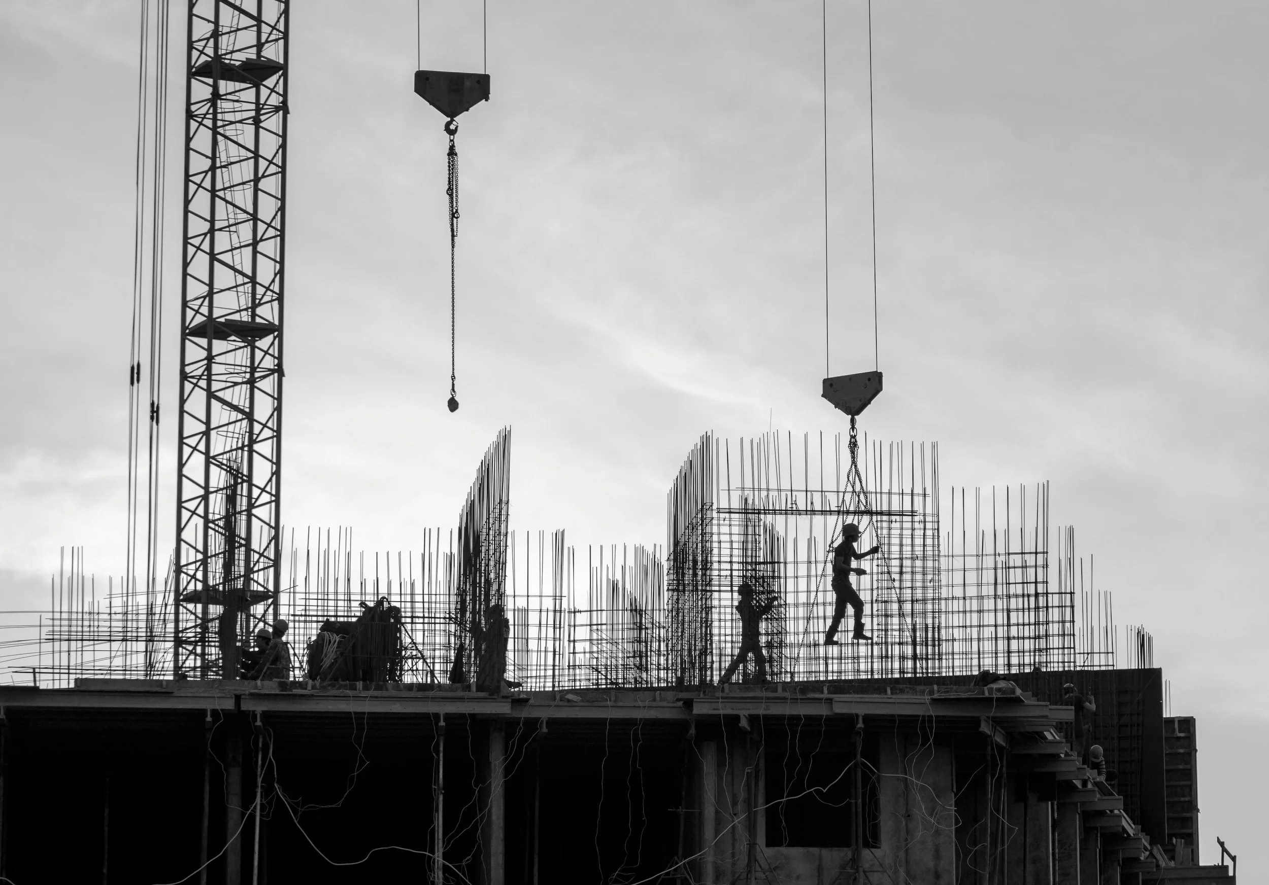 Construction site for infrastructure and buildings