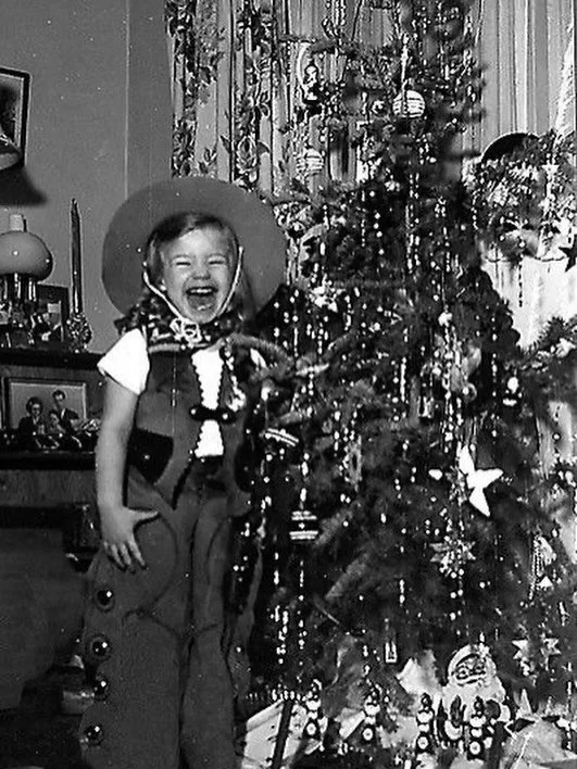 Yeehaw! Merry Christmas &amp; Seasons greetings from Hero&rsquo;s Welcome. 

We&rsquo;re closed today, but looking forward to spreading some holiday joy tomorrow, we&rsquo;ll be open at 3:00pm!