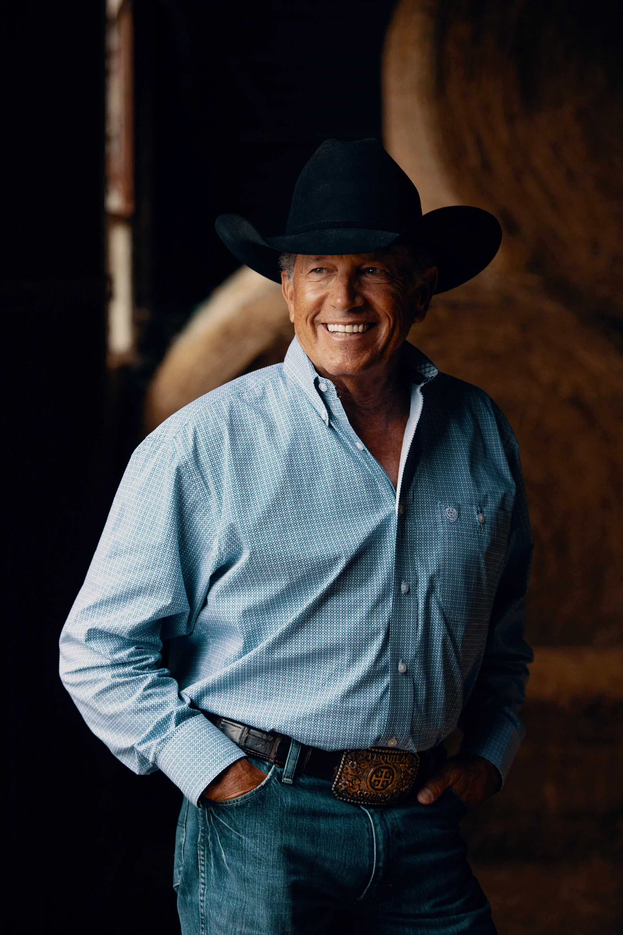 GEORGE STRAIT x RESISTOL