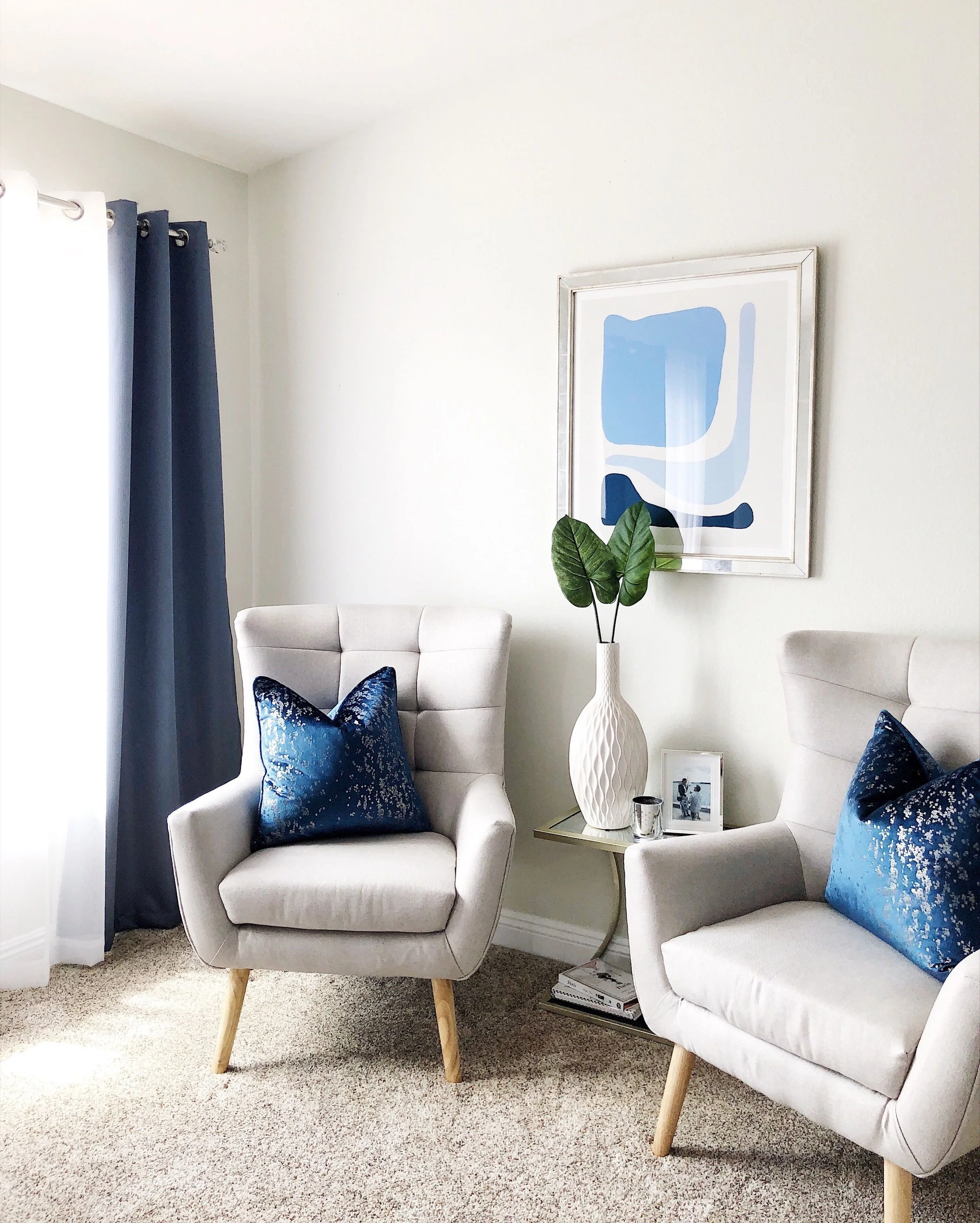 Gray armchairs | couples counseling st louis, mo | acupuncture | couples counselor | St. Louis, Missouri | Gateway to the West | Webster Groves | Wildwood | Ellisville | Chesterfield