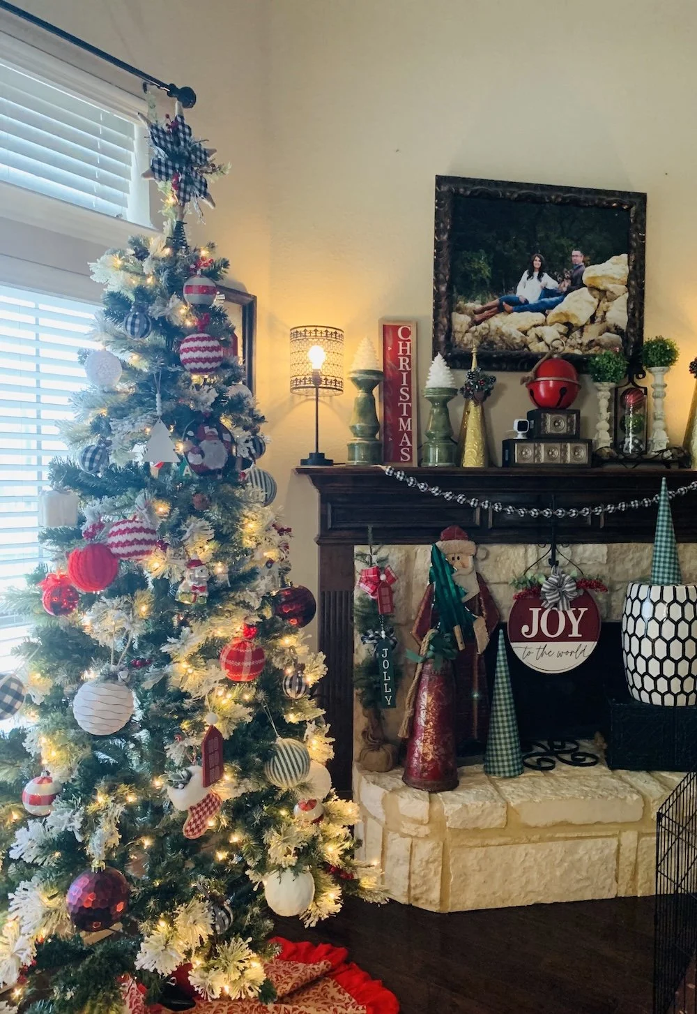 CHRISTMAS DECOR &amp; STAGING