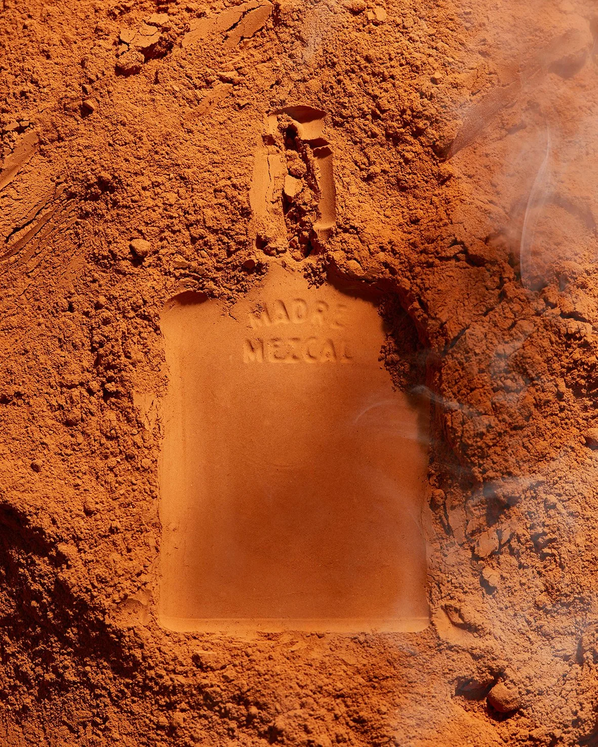 MADREMEZCALHUMO.jpg
