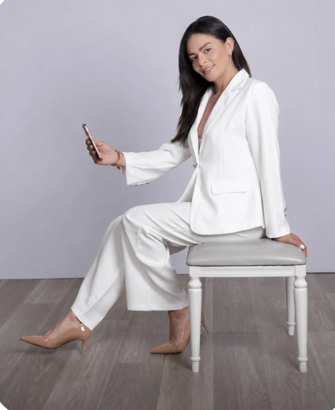 custom facial, chemical peels, Teeth whitening, back facials, hydro facials