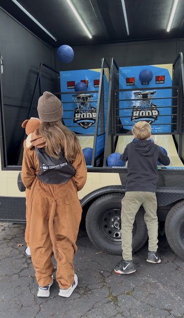 Make Your Holiday Events Shine with Hoop Akron: Akron’s Top Arcade Basketball Rental Trailer