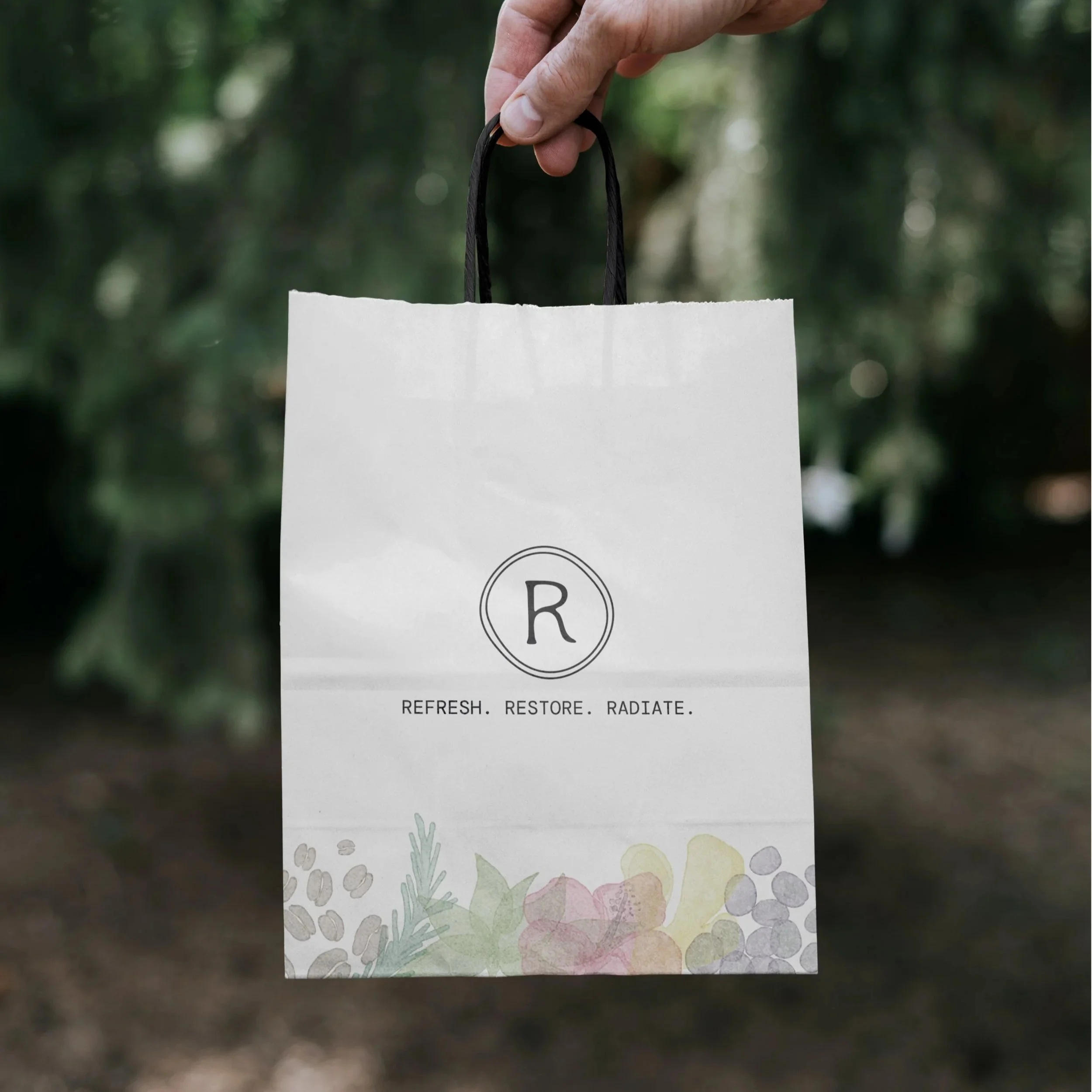 Free+Packaging+Paper+Bag+Mockup.jpg
