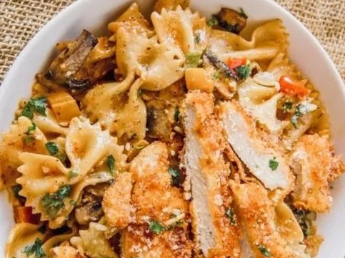 Buffalo Ranch Chicken Pasta
