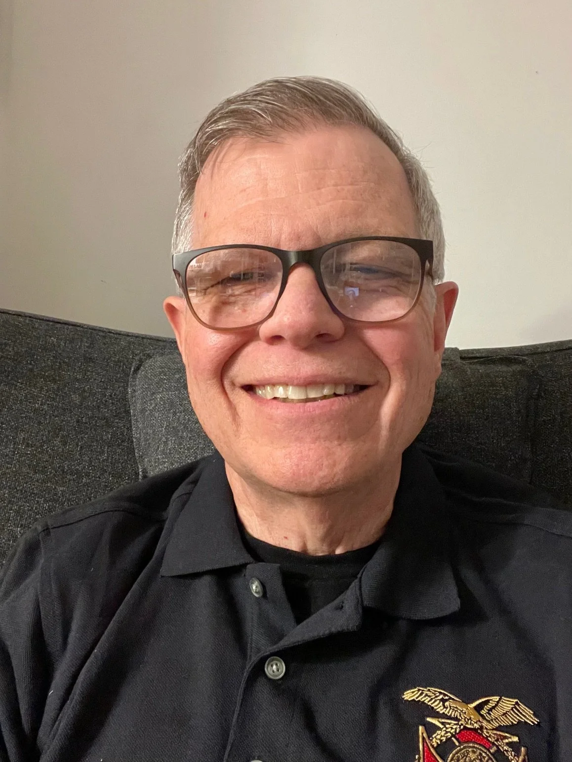 Silhouette of a person's head and shoulders