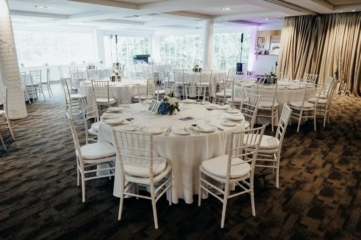 The Gallery: floor-to-ceiling windows with views over the Ōrākei Bay lagoon, perfect for your reception dinner and dancing the night away.

@kirimarstersphoto 
@bloominkrazy 
@mikesteffensdj