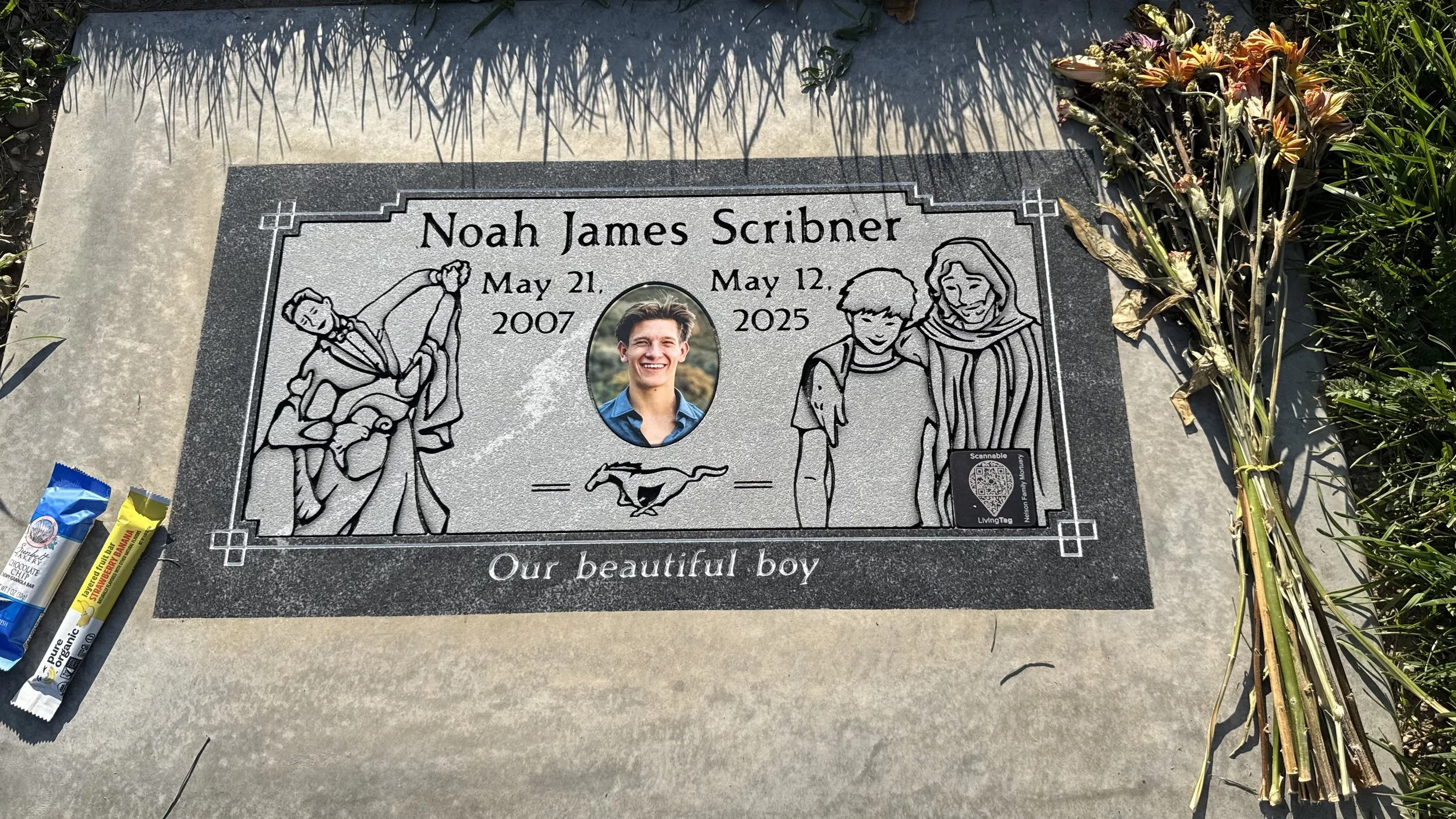 Noah Scriber's headstone at Timpanogos Gardens in Orem, Utah.