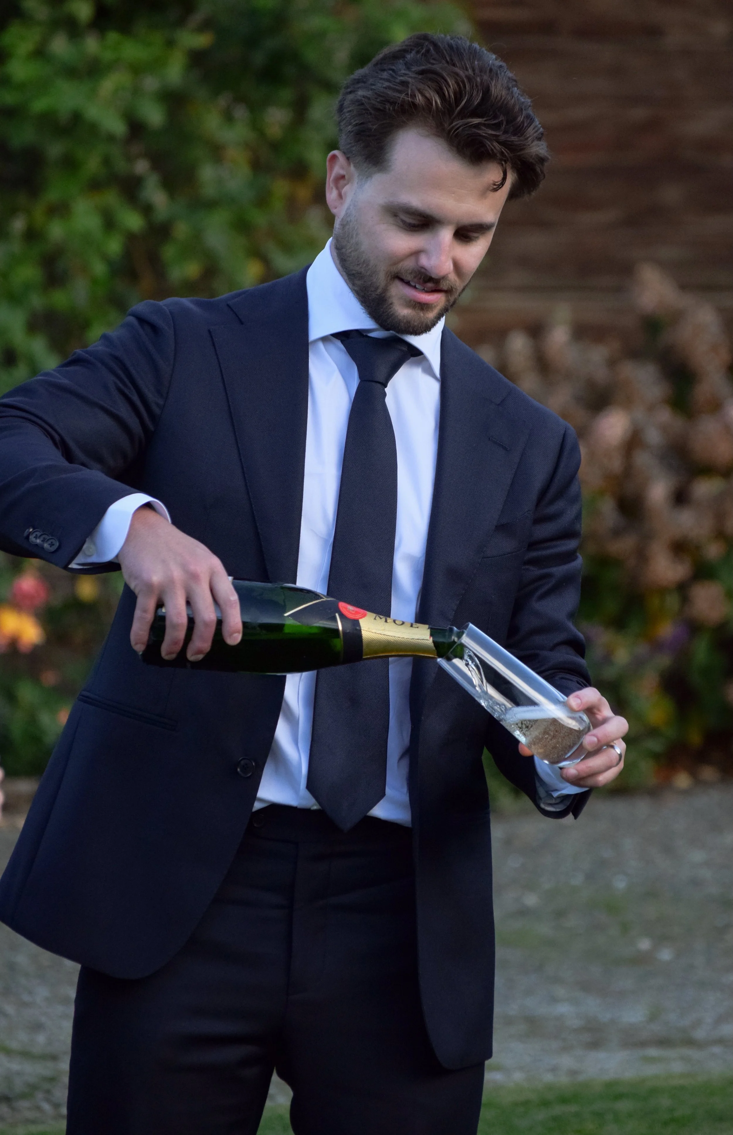 Elopement-champagne.jpeg