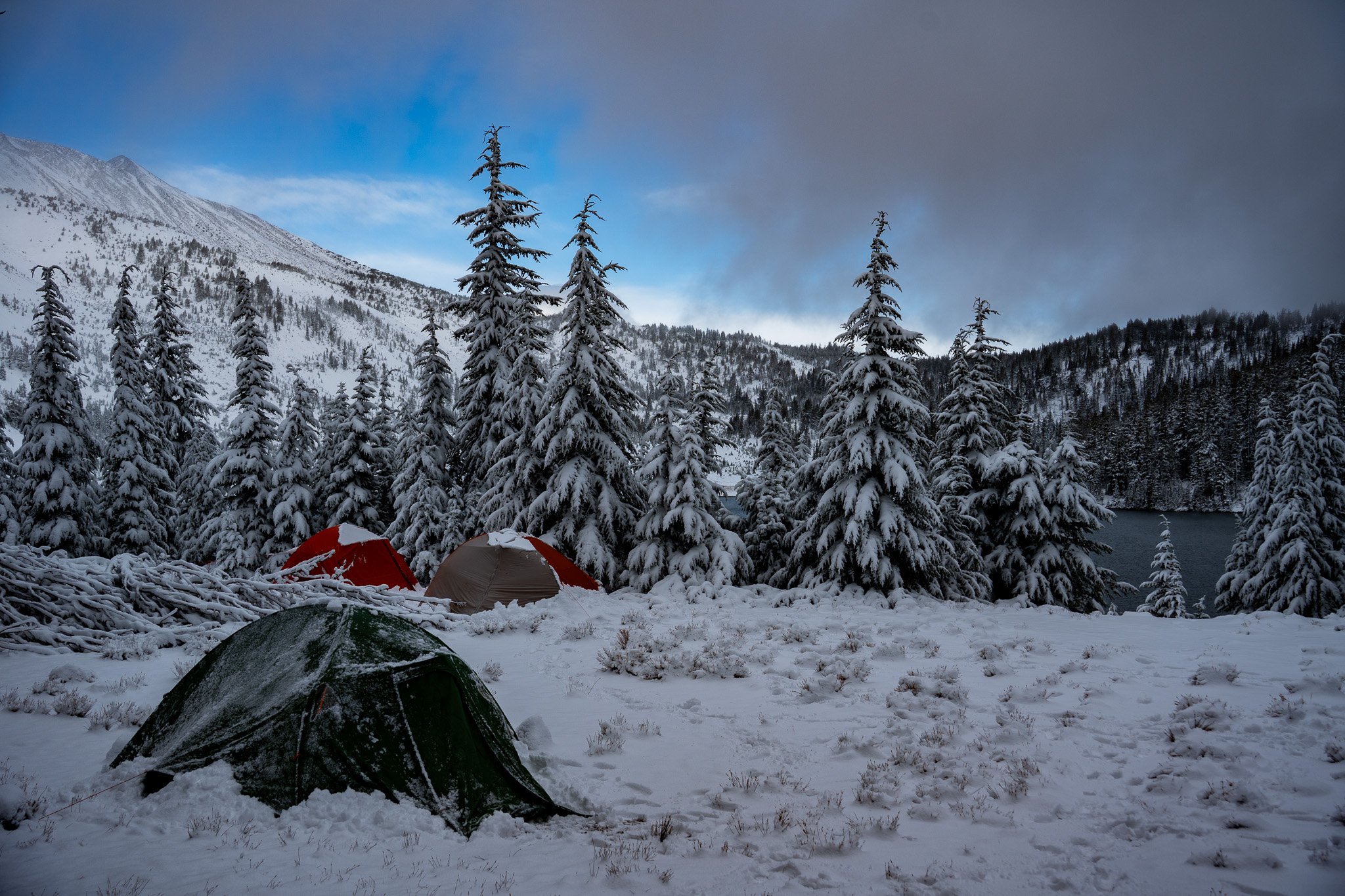 Snow Camping 2
