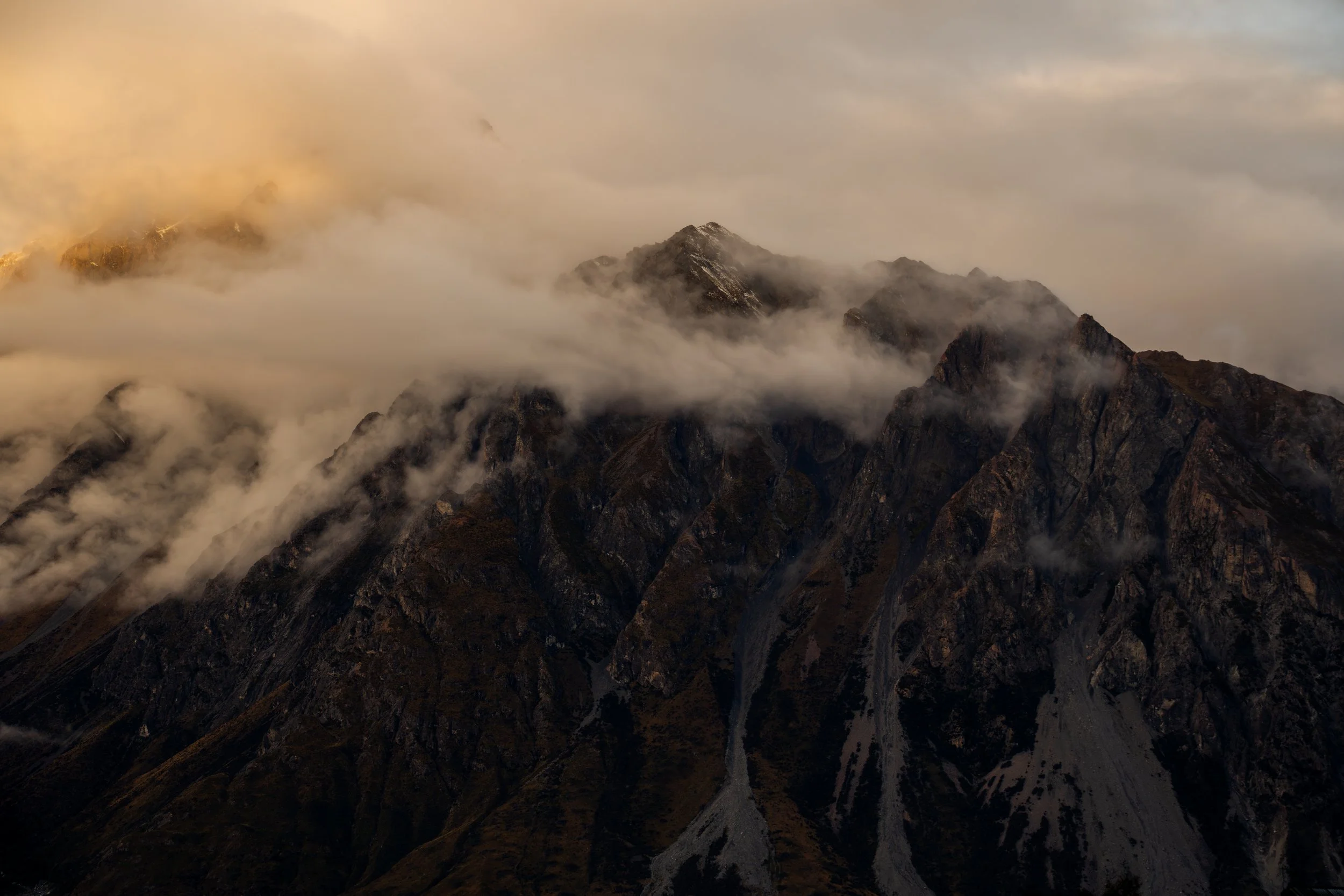 Misty Mountains 2, NZ