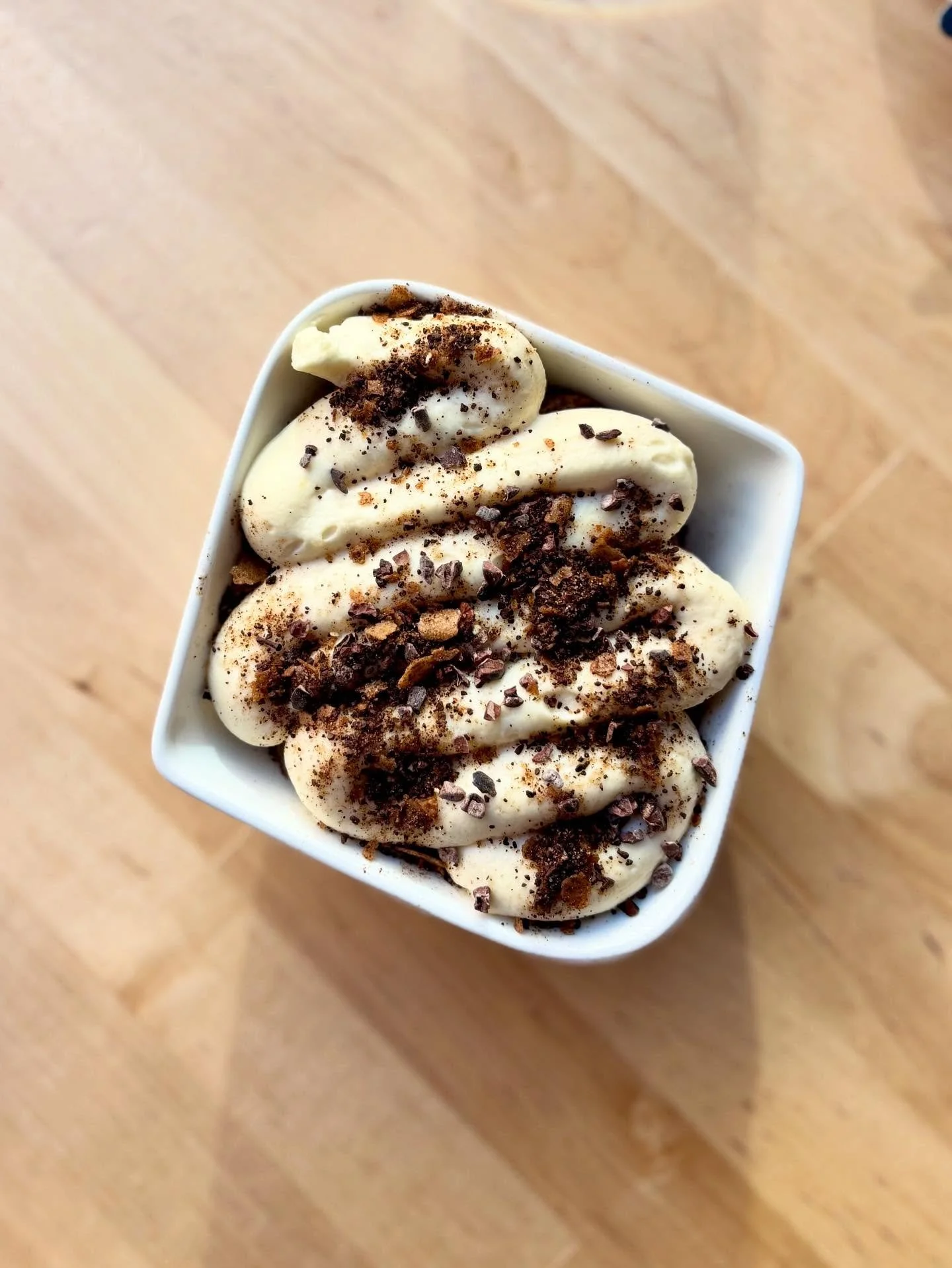 Tiramisu &ndash; The classic you know and love, the perfect pick me up 🤭 Made a little extra special by the carmalized coffee bean topping *big sigh yes it&rsquo;s so cute and also so delicious* 

#tiramisu #traditionaldessert #italiandessert #seatt