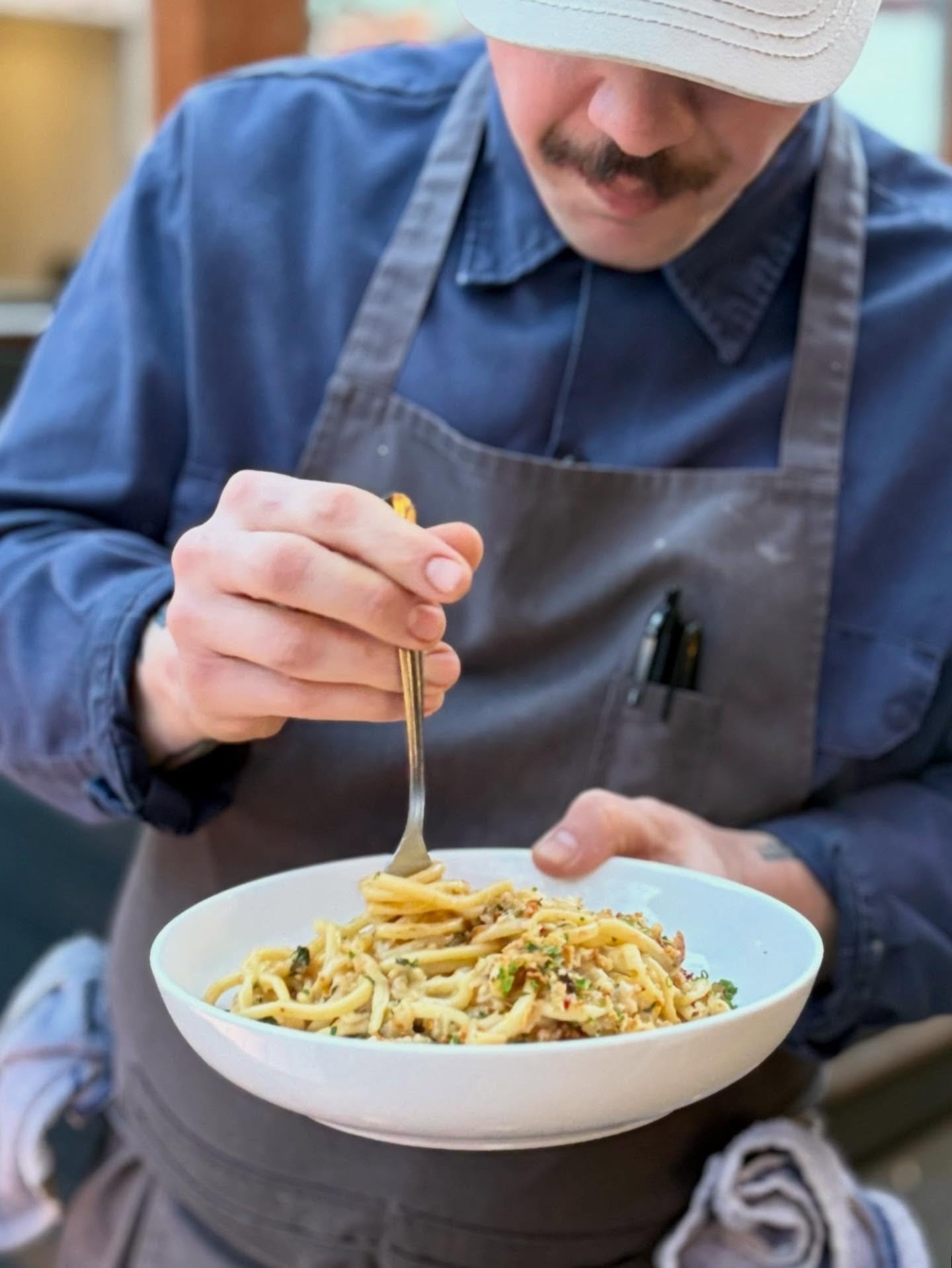 We are back open today and feeling jazzed for this year of eats! Come heal your post-party-blues with a hearty bowl of pasta 💙

Bucatini ✨ shrimp ragu, orange wine, chili, parsley, breadcrumb. On the menu on Summit Ave! 

#bucatini #seattlepasta #se
