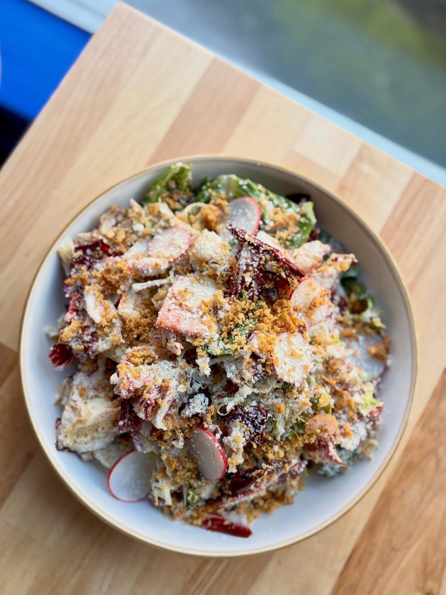 Now it&rsquo;s April 🌸 and we&rsquo;ll be sailing through eating veggies on veggies&hellip; like the forever Caesar of course! On the menu at both spots!! 

#saladseason #seattlespring #seattlerestaurants