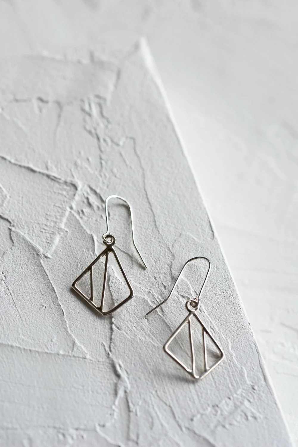 Emma Field Intersect Drops Rhombus