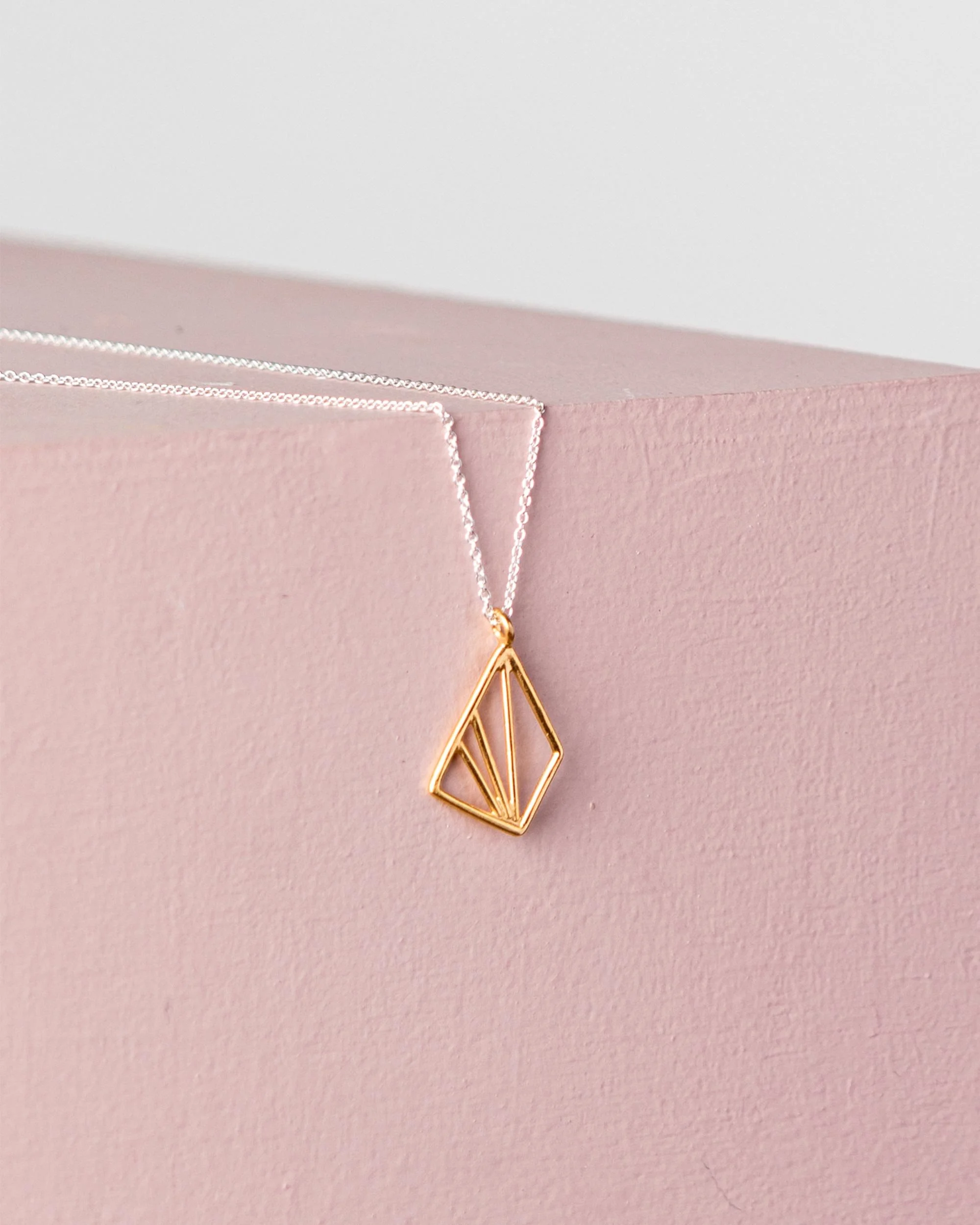 Emma Field Converge Pendant