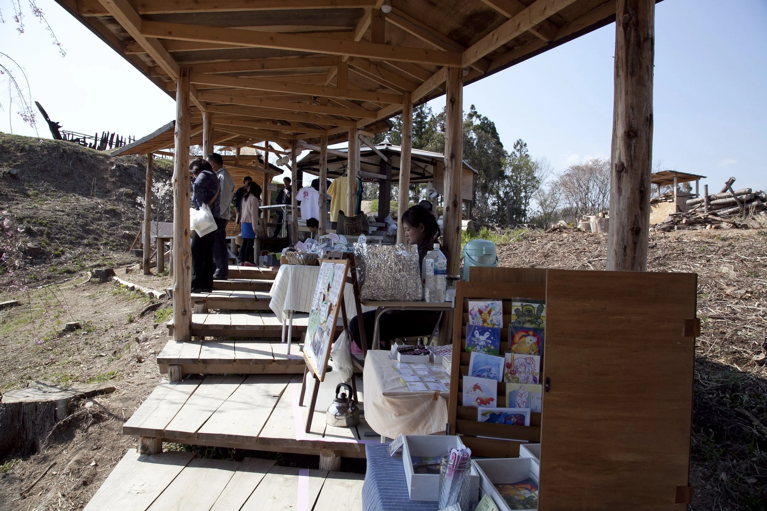  Stalls inside the SMoCA corridors for the Yatai Museum of Contemporary Art, 2014. Photo by Wen-You Cai, courtesy Cai Studio 