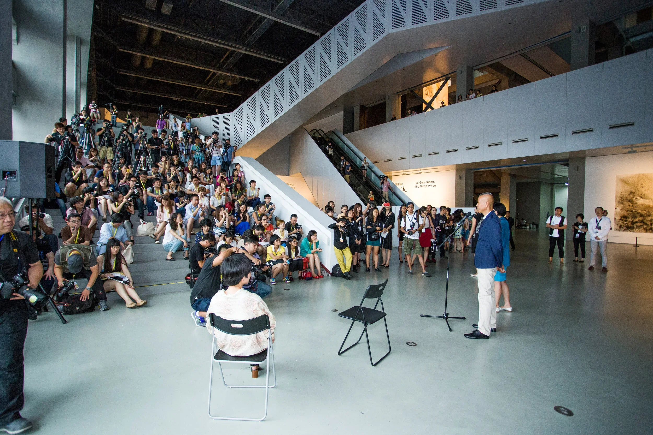 Charity Auction for Asian Cultural Council’s Cai Fellowship Program in conjunction with The Nine Waves Solo Exhibition