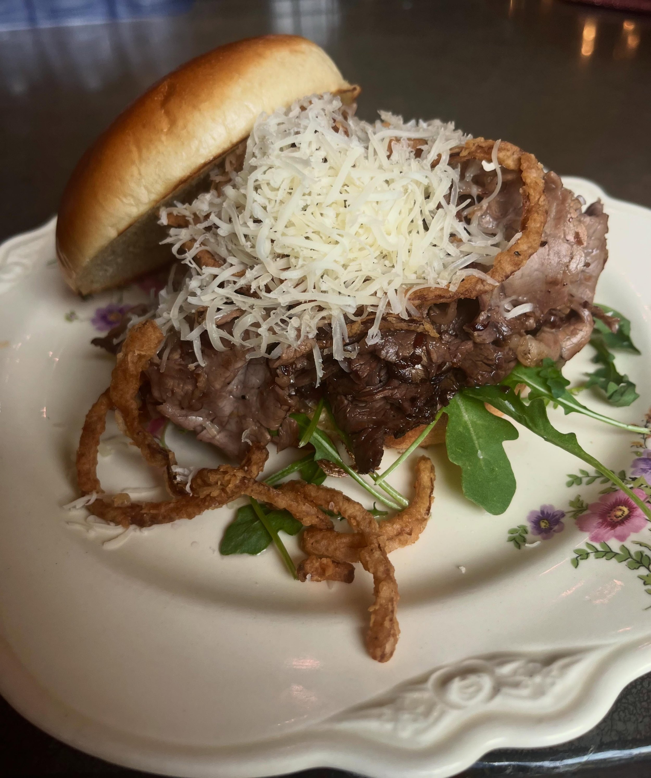 The perfect midday pick me up for this heat! 

Shaved prime rib, arugula, pickled onions, crispy shallots &amp; horseradish cream.