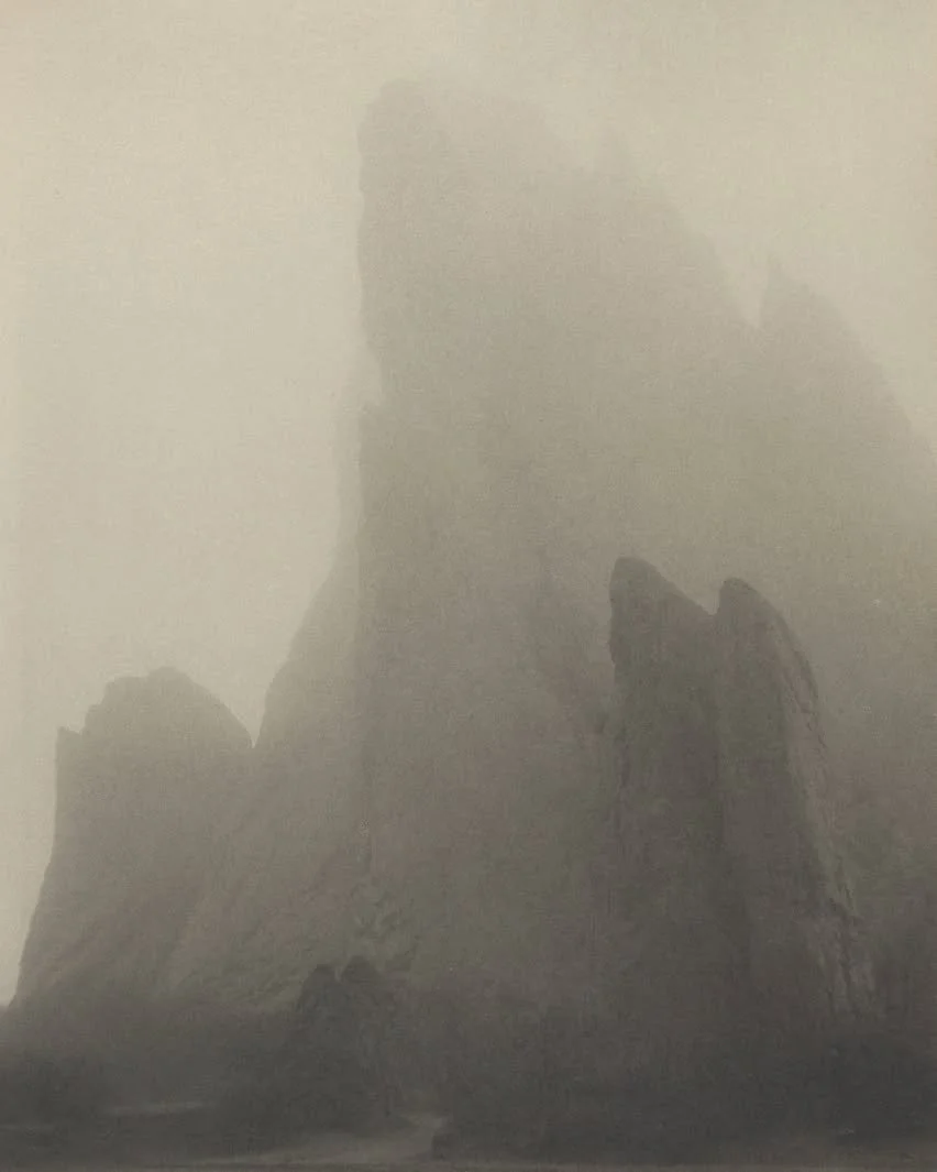 Laura Gilpin &bull; #lauragilpin | Ghost Rock, 1919, platinum print, 9 5/8 &times; 7 9/16&quot;

#photography #ghostrock #photograph