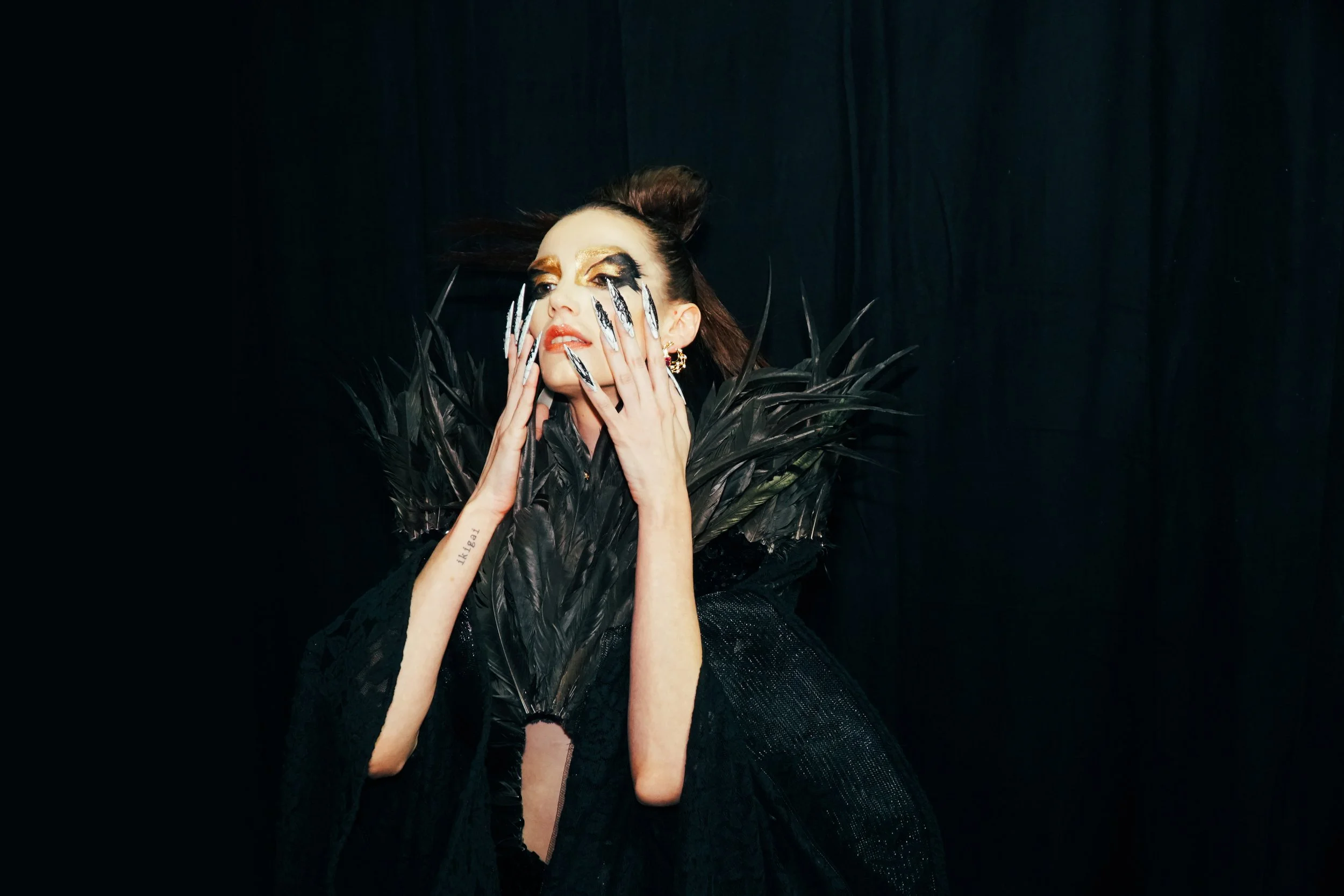 2-AON-NZFW23-43.jpg
