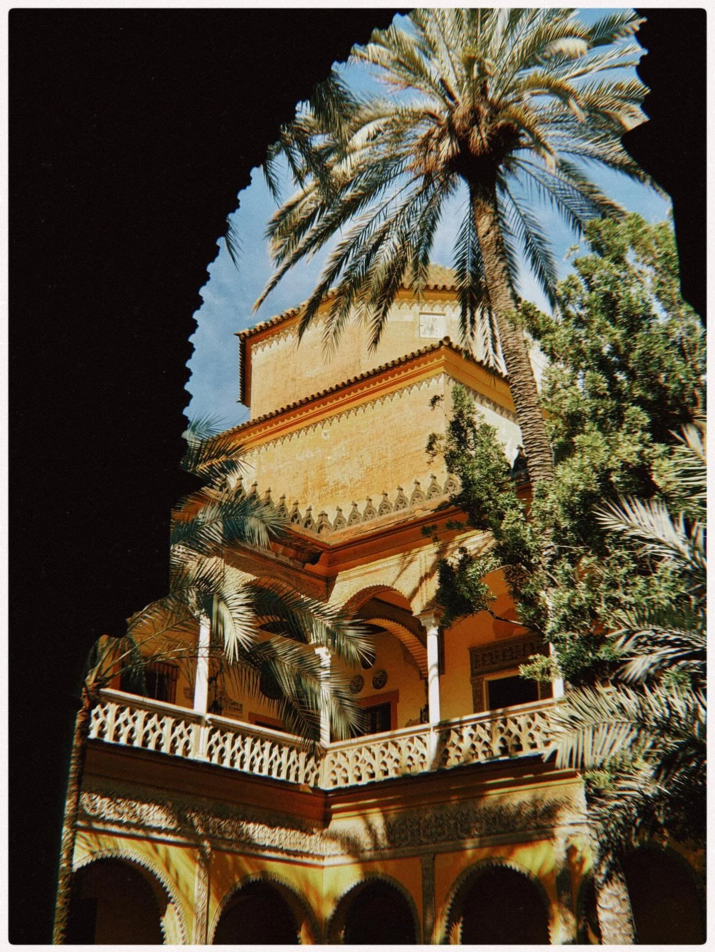 South of Spain for a week to celebrate @heydavina birthday. 

#europe #spain #andalucia #sevilla shotoniphone