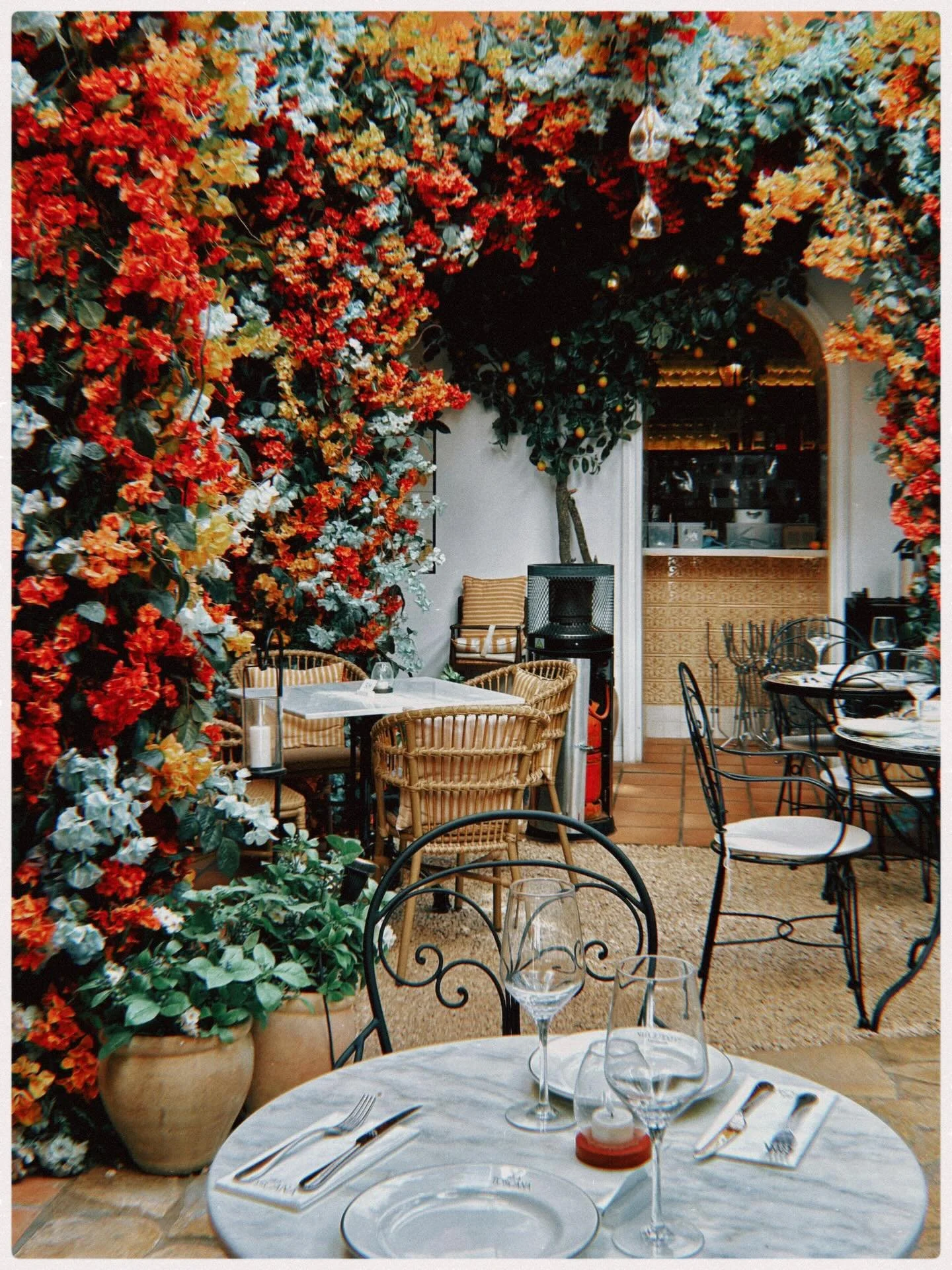 Stumbled into what we thought was just a nice Italian in C&oacute;rdoba and walked out having lived through someone else&rsquo;s love story. @volteretacordoba sits inside an 18th-century palace in the Jewish Quarter and the whole place is built aroun