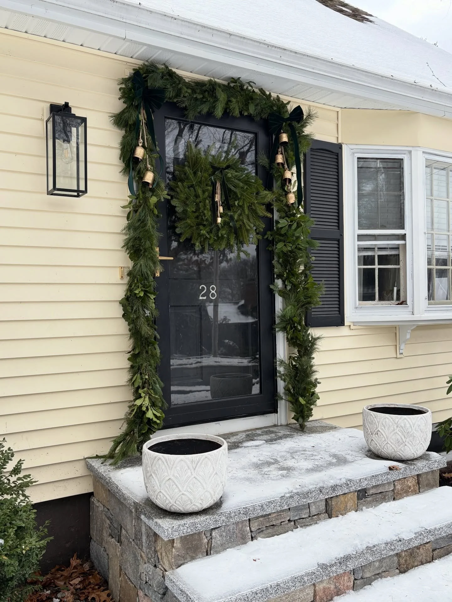 Returning clients make this small business owner smile! #porchdecor #frontdoordecor #christmasdecor #pumpkinconcierge #womanownedsmallbusiness