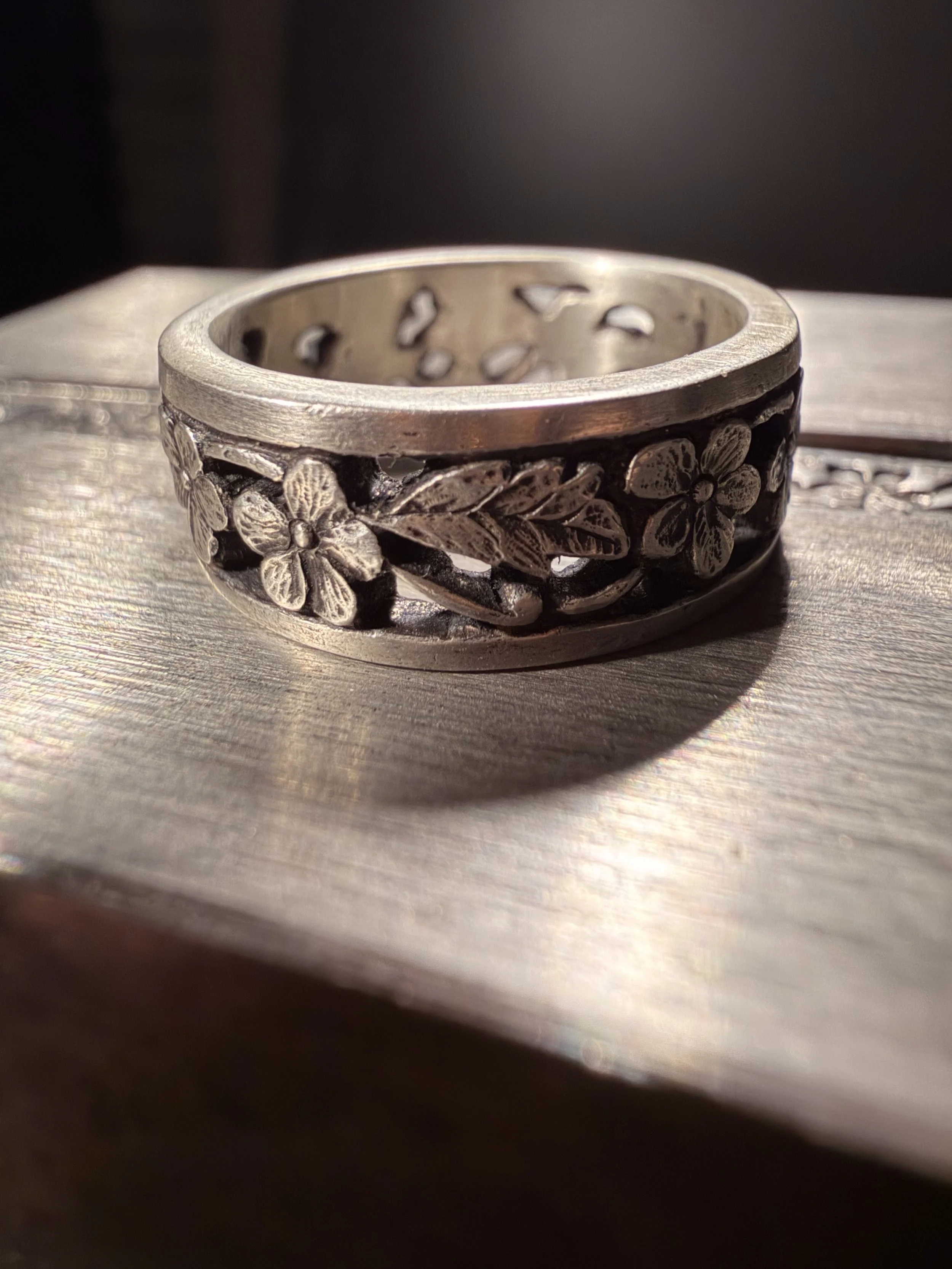Shreve Pierced Ring